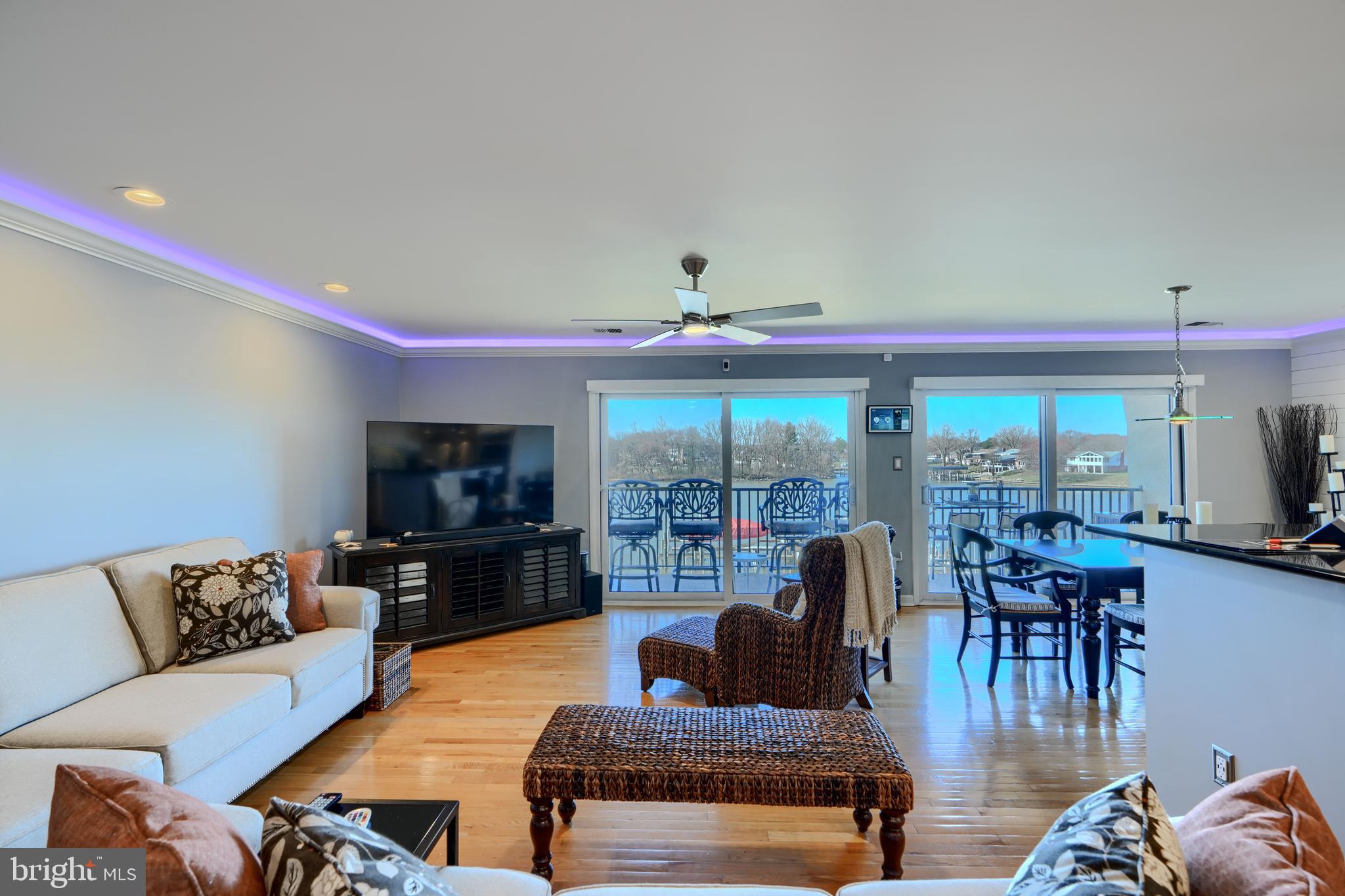 GUNPOWDER COVE - Residential