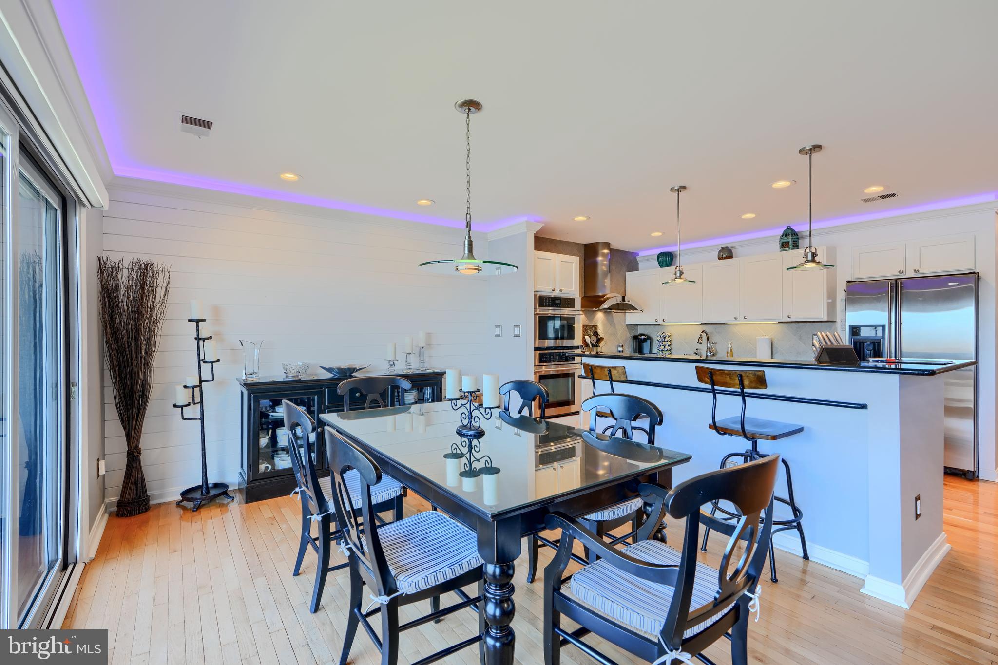 GUNPOWDER COVE - Residential