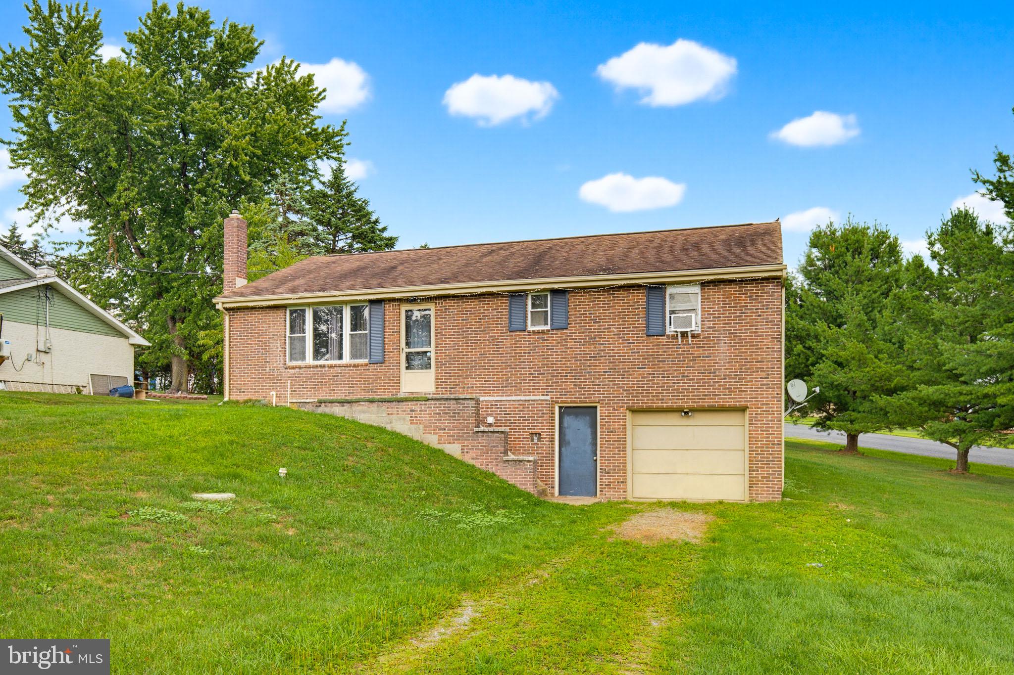 211 KOCHER LANE