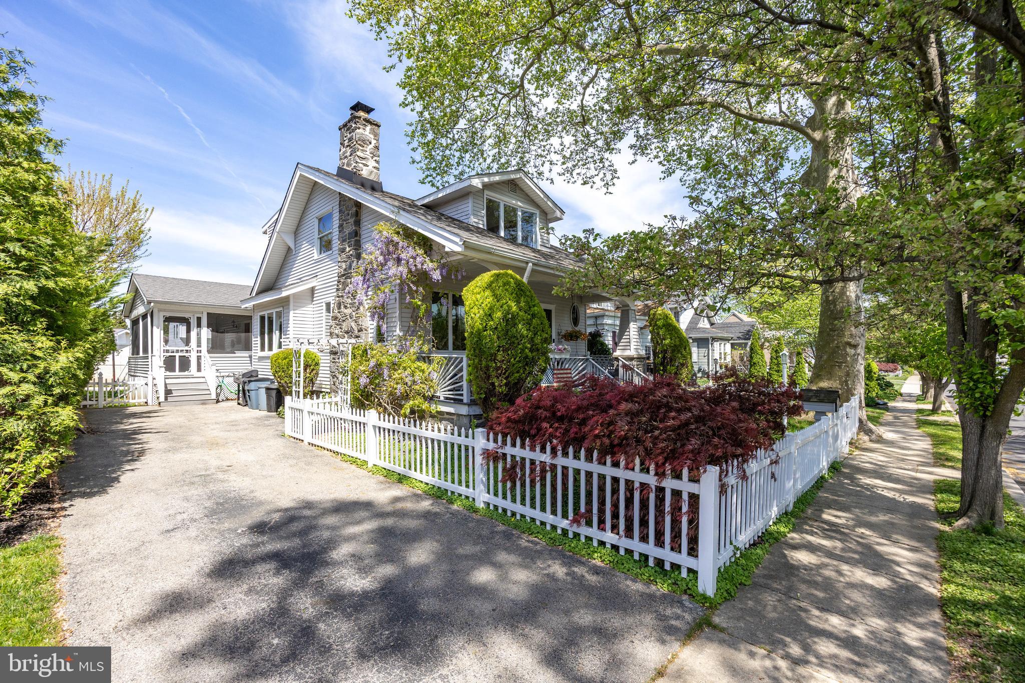 LYNNWOOD - Residential
