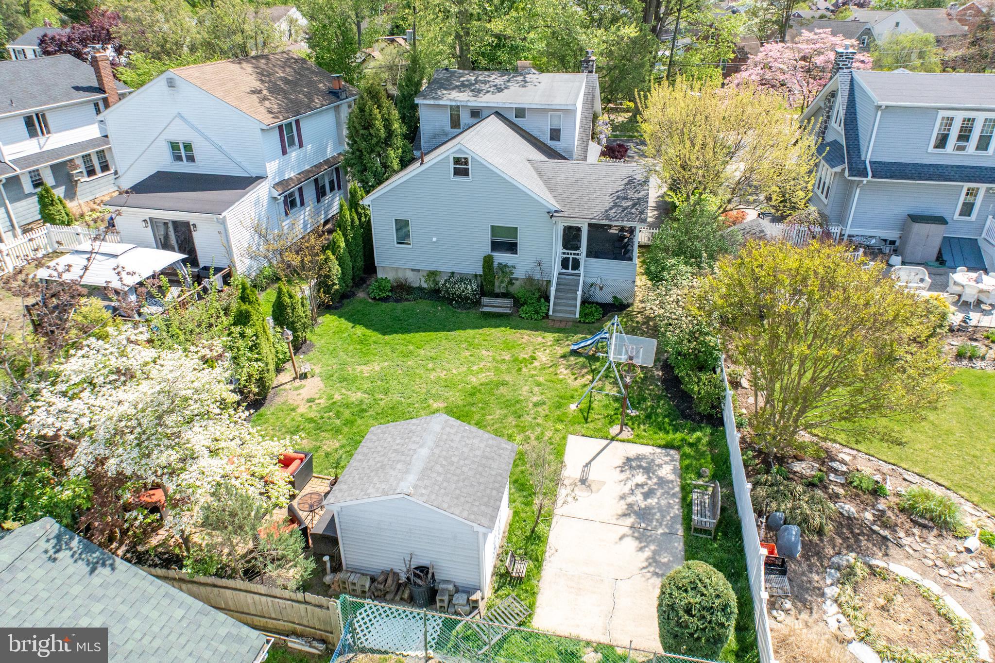 LYNNWOOD - Residential