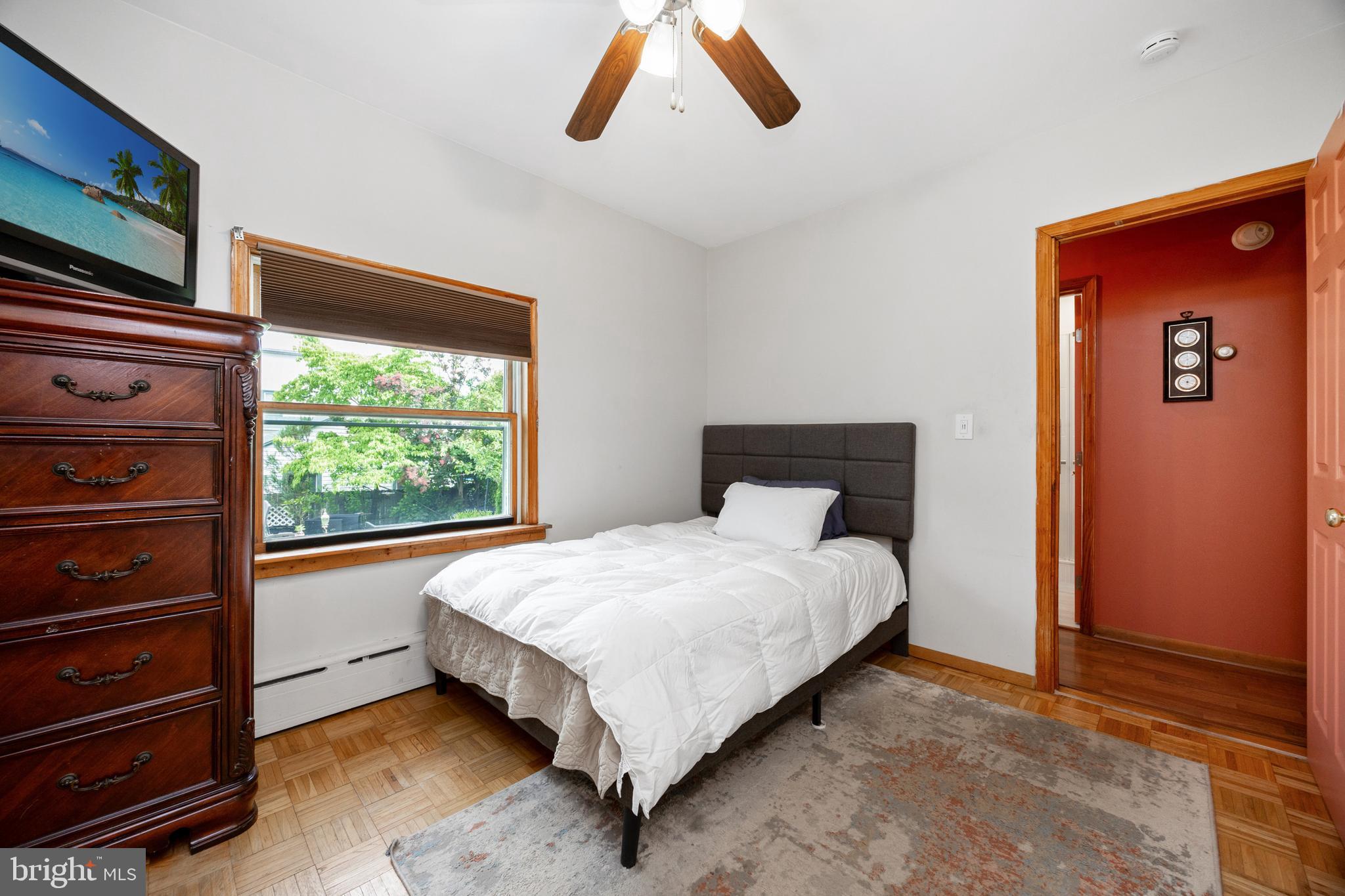 LYNNWOOD - Residential