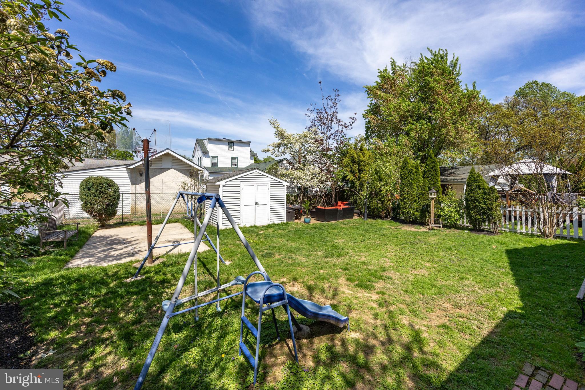 LYNNWOOD - Residential