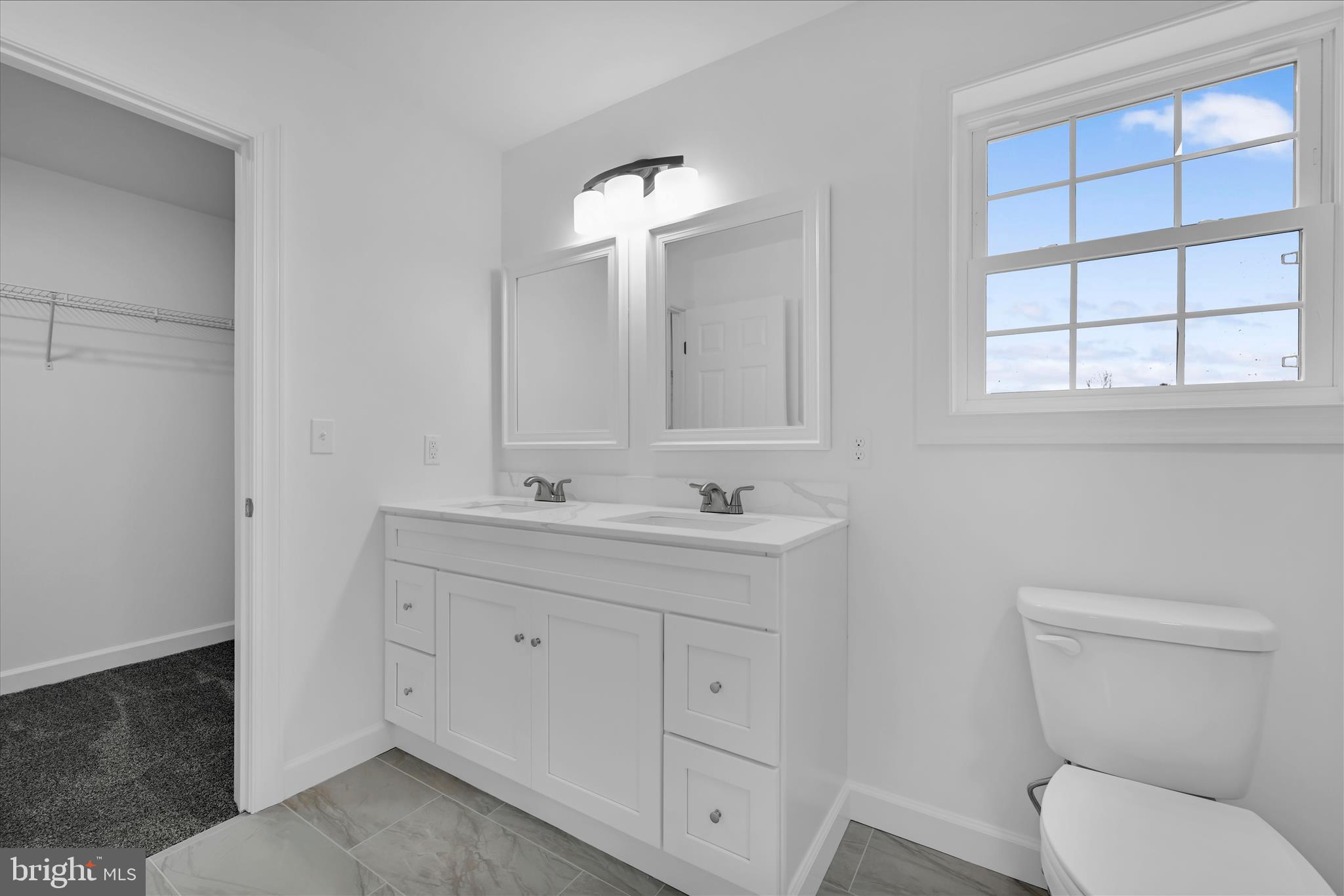 LAKE WYNONAH - Residential