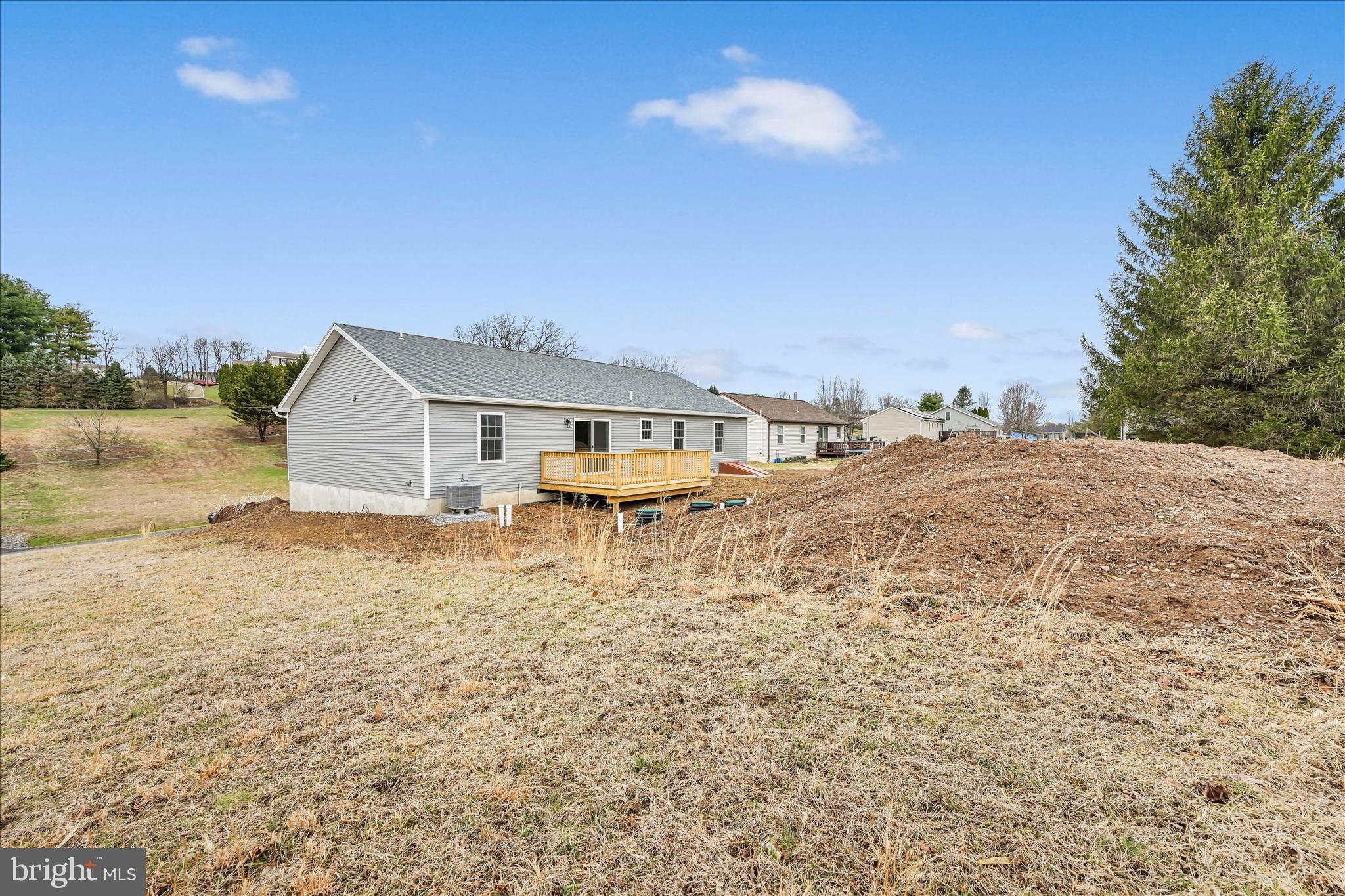 LAKE WYNONAH - Residential