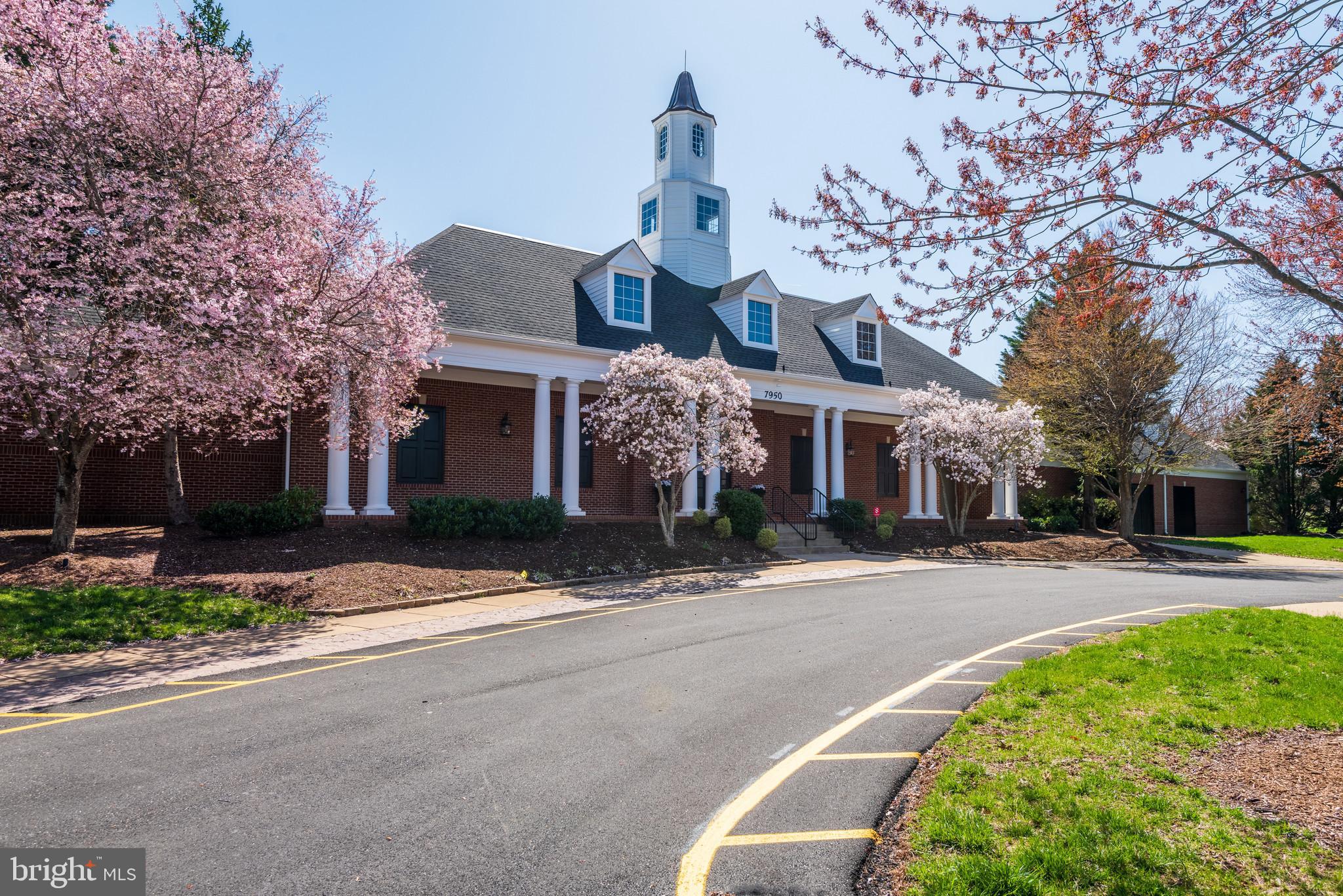 VIRGINIA OAKS - Residential