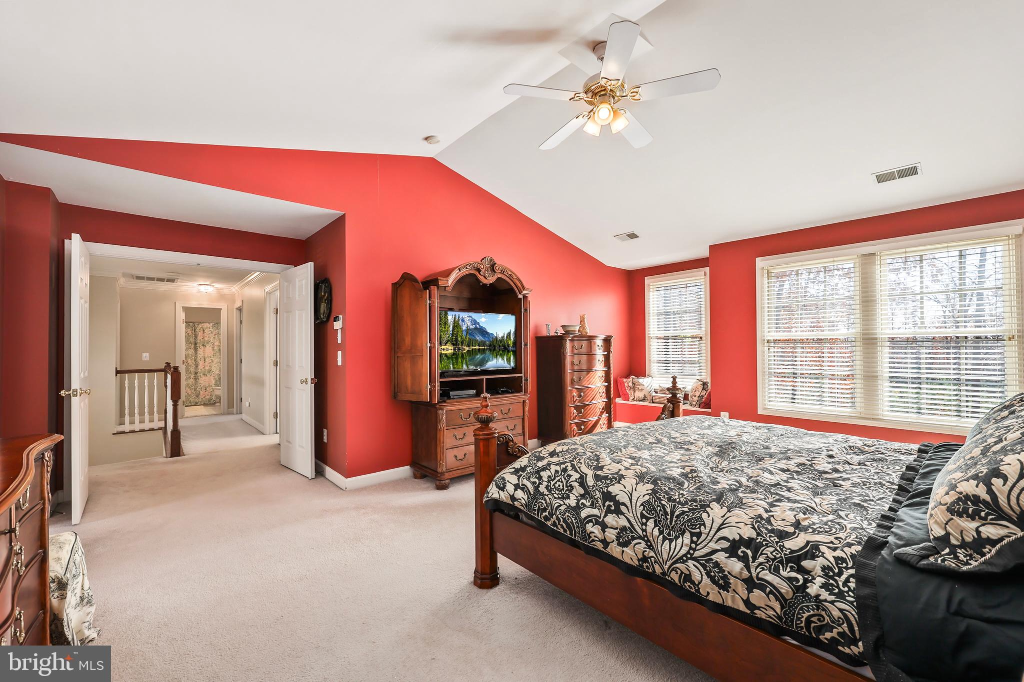 VIRGINIA OAKS - Residential