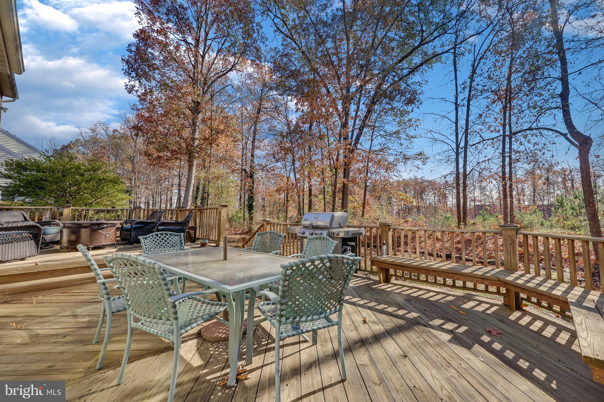 VIRGINIA OAKS - Residential