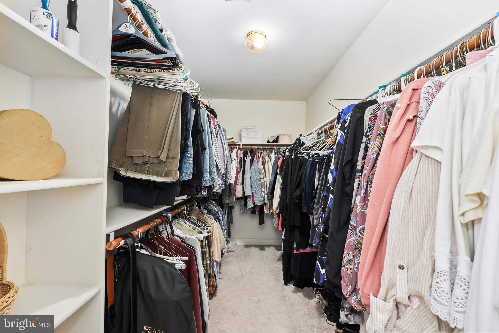 VIRGINIA OAKS - Residential