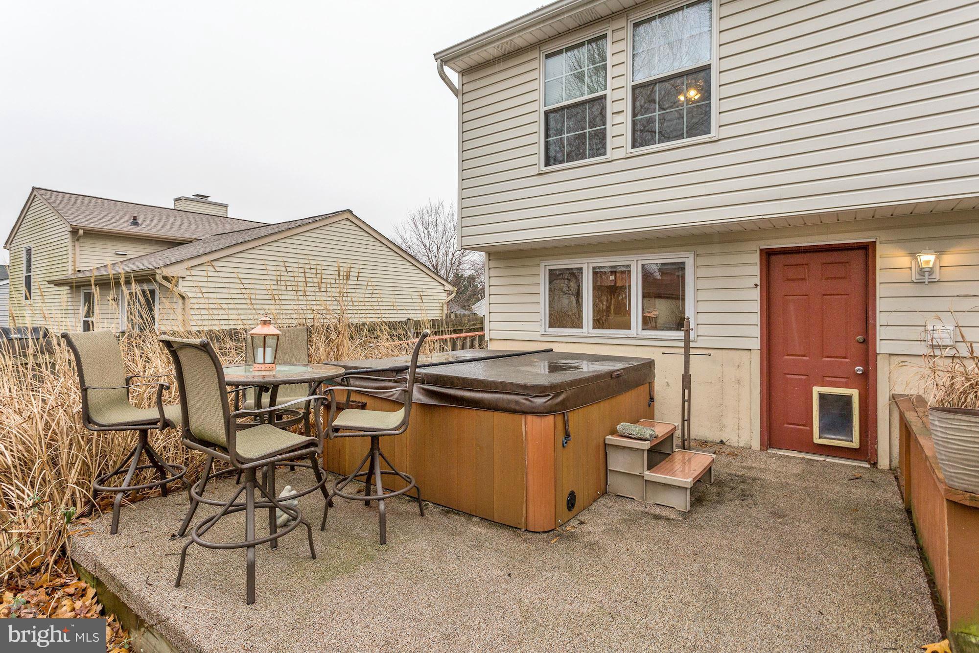 MAYFIELD MANOR - Residential