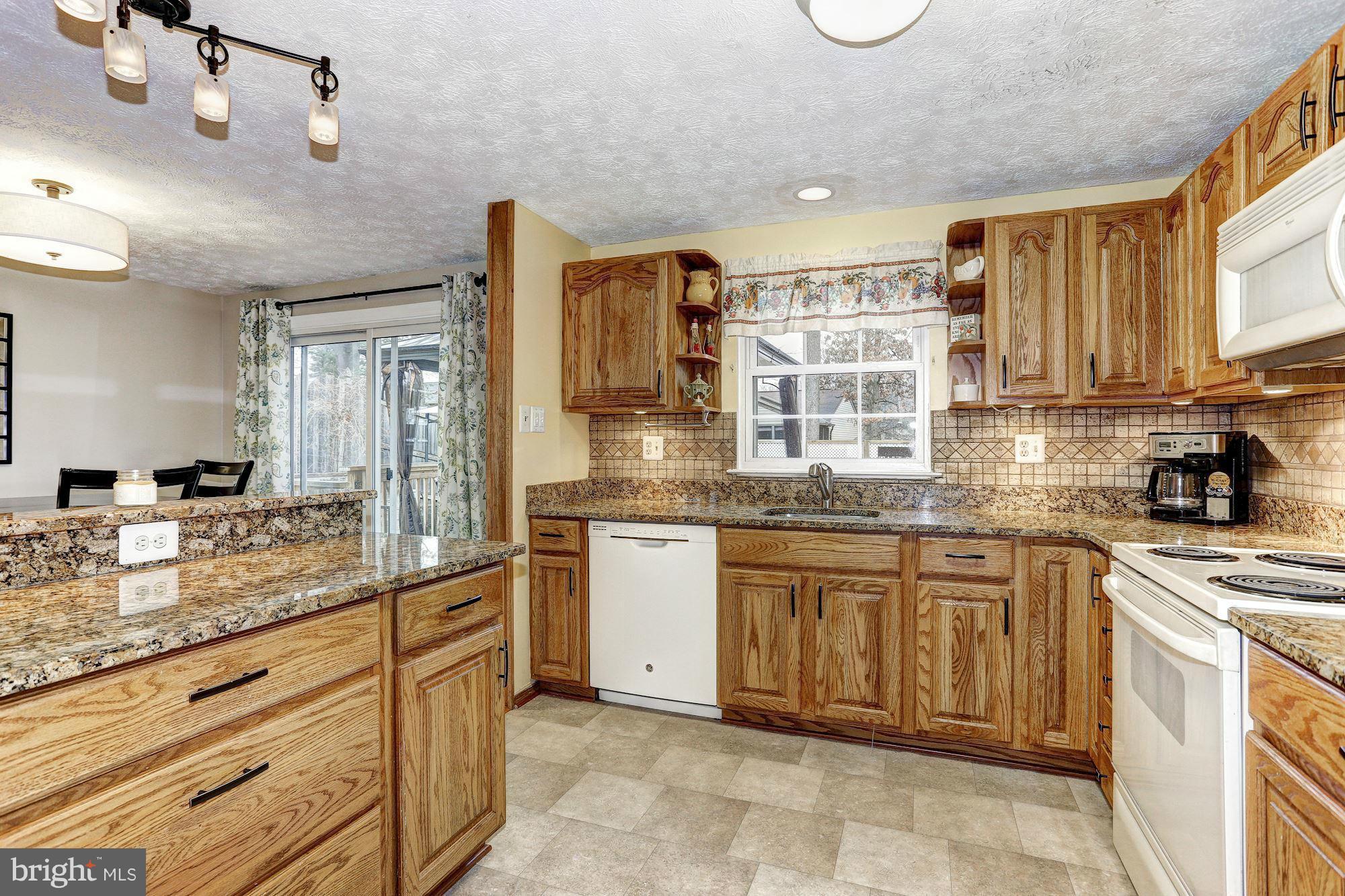 MAYFIELD MANOR - Residential