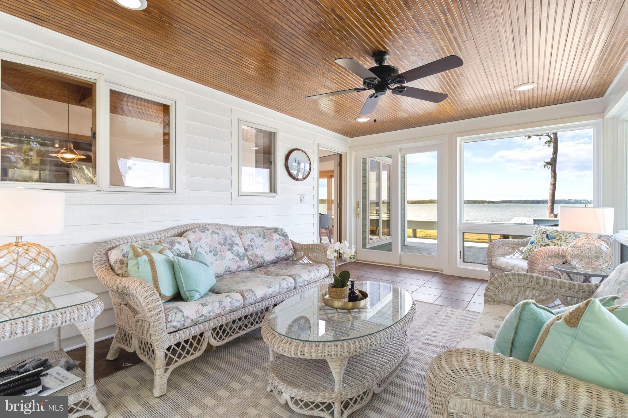 MCKEIL POINTE - Residential