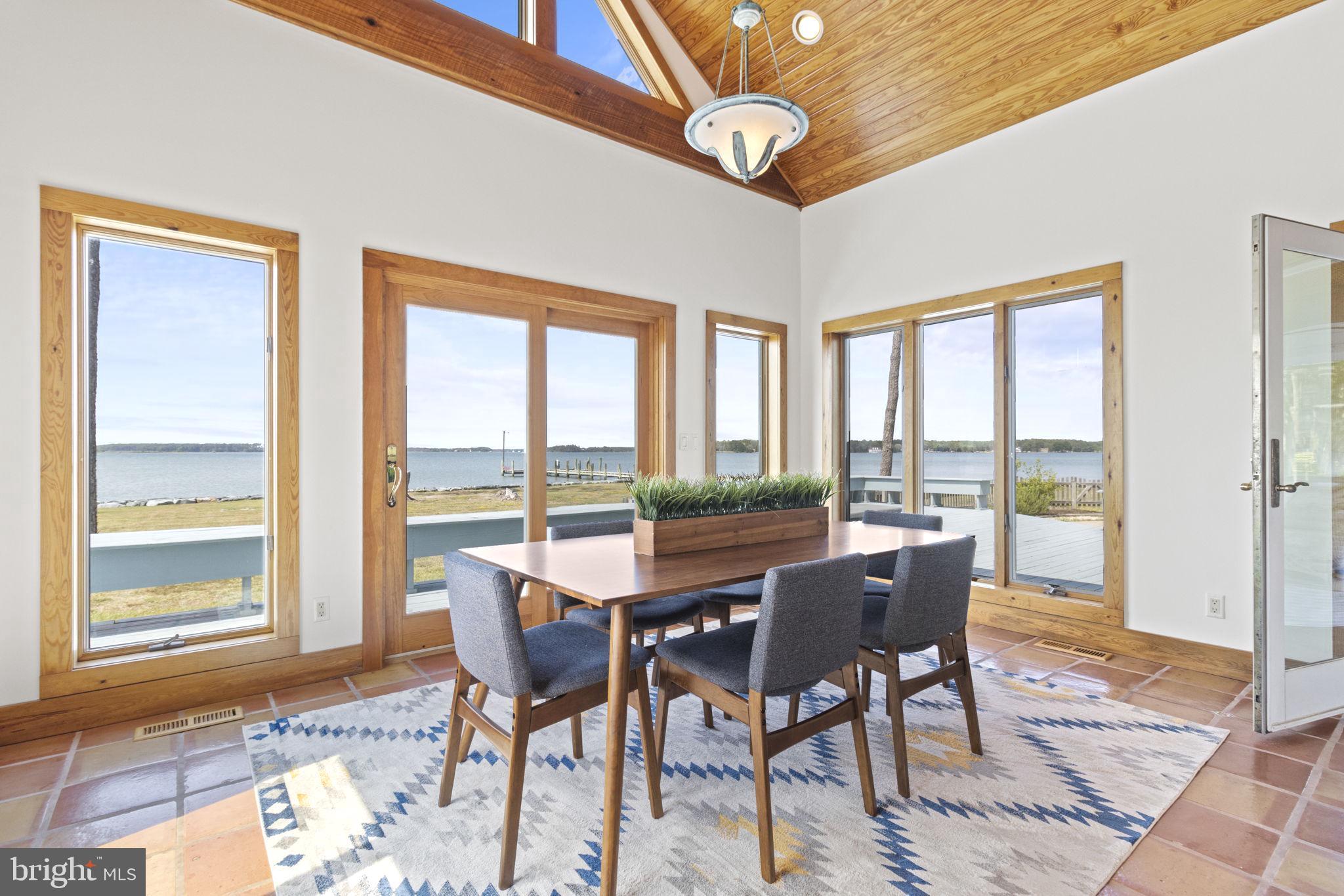 MCKEIL POINTE - Residential