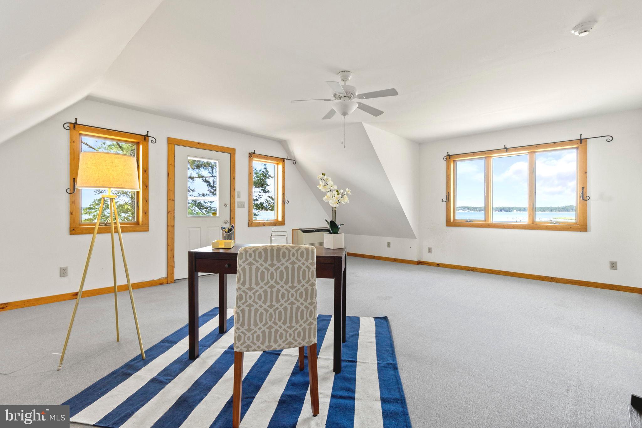 MCKEIL POINTE - Residential