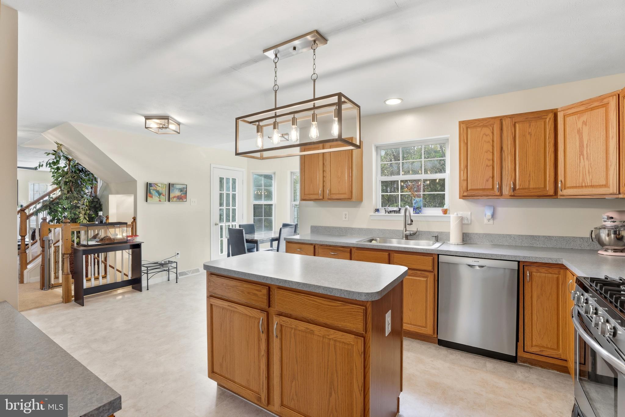 FURNACE HILLS - Residential