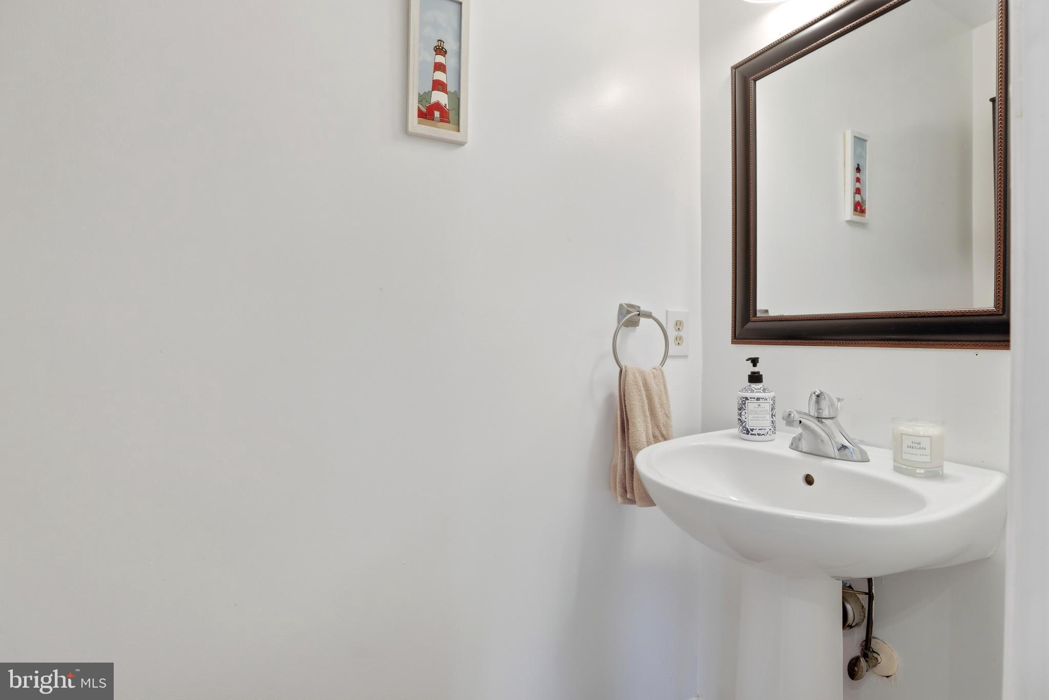 FURNACE HILLS - Residential