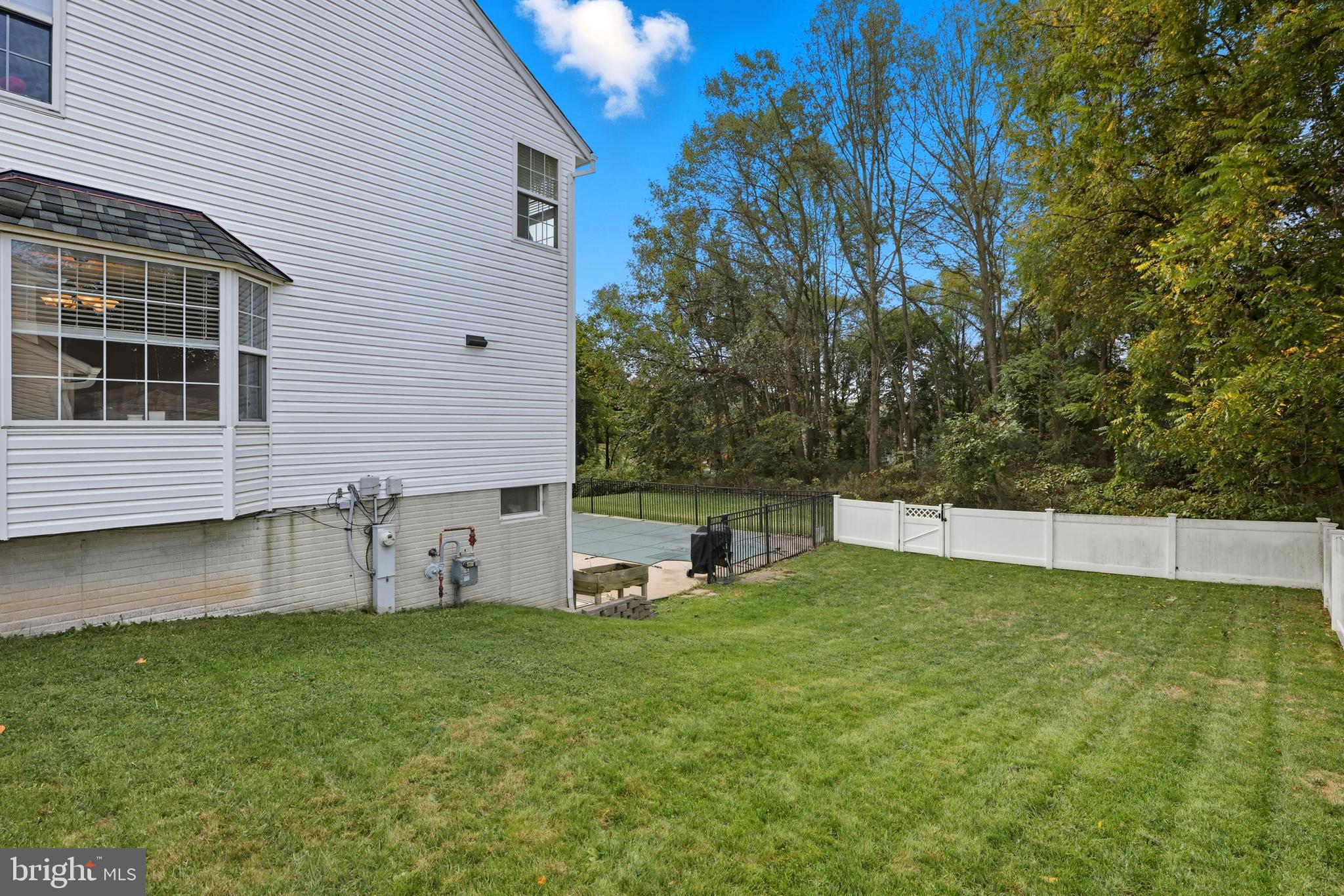 FURNACE HILLS - Residential