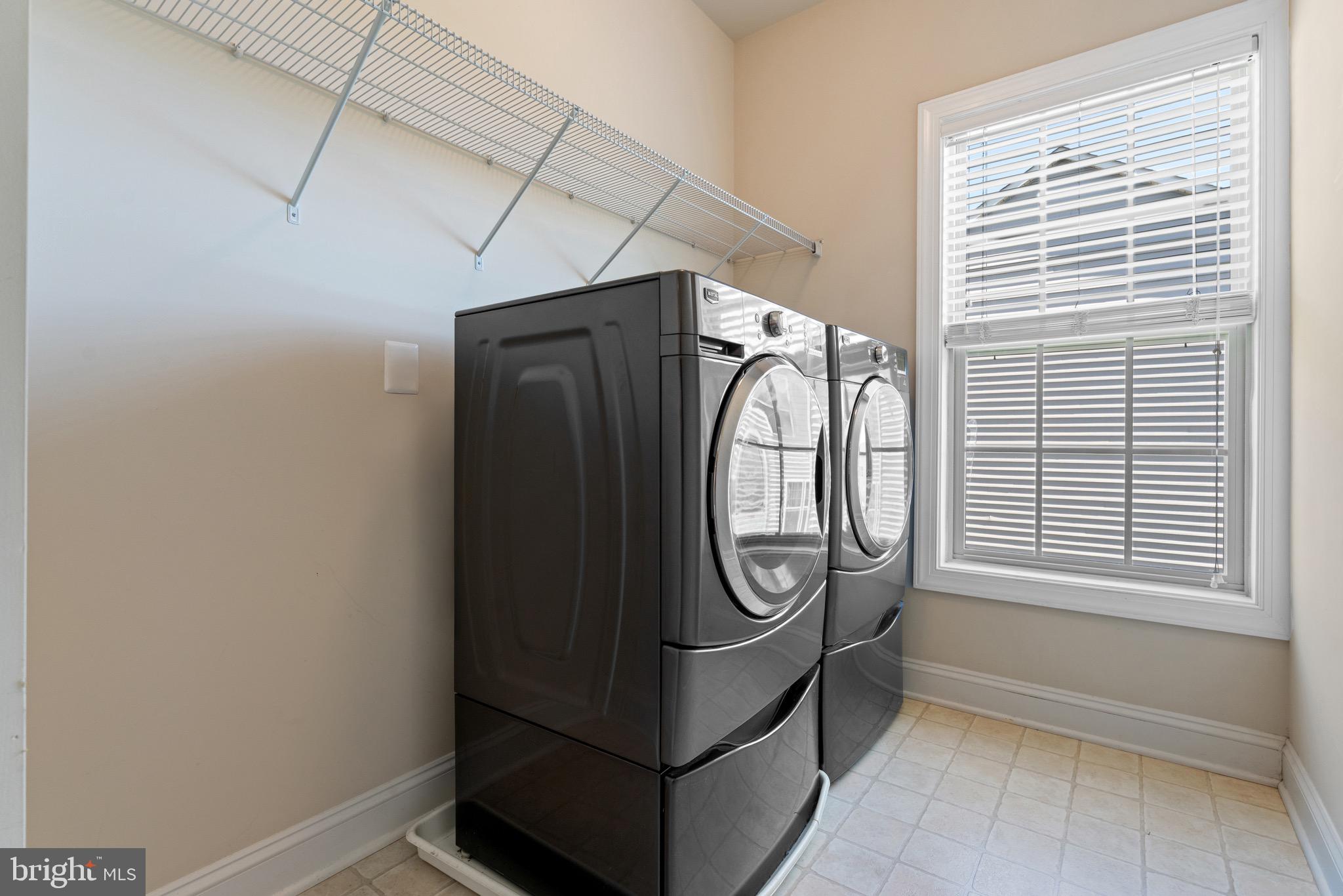 PORT POTOMAC - Residential