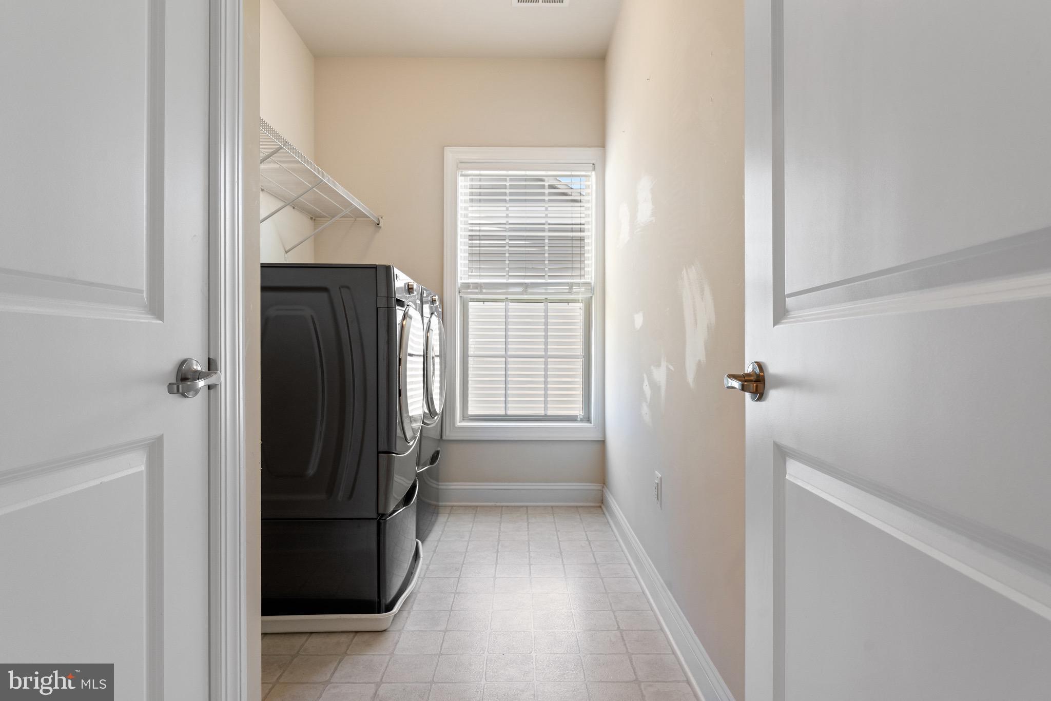 PORT POTOMAC - Residential