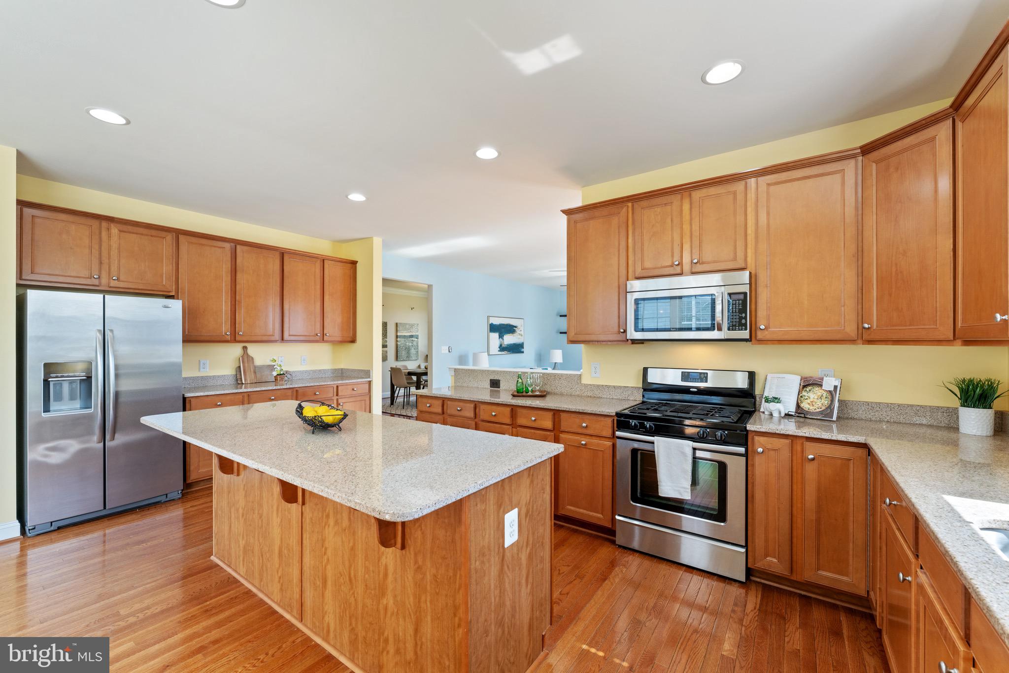 PORT POTOMAC - Residential