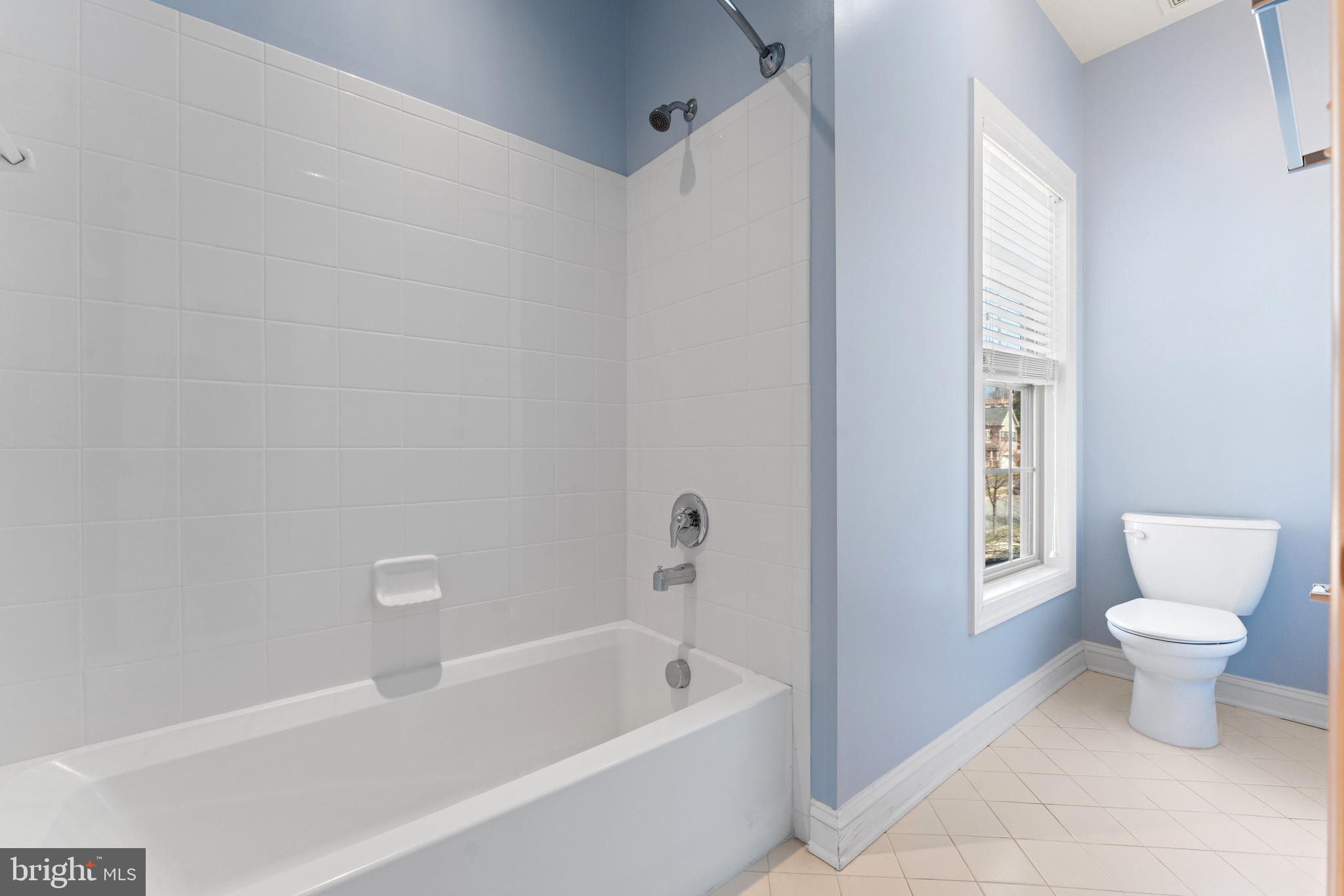 PORT POTOMAC - Residential