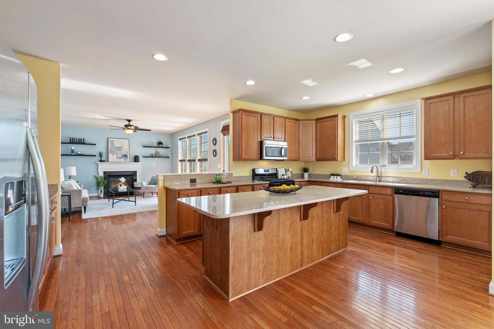 PORT POTOMAC - Residential