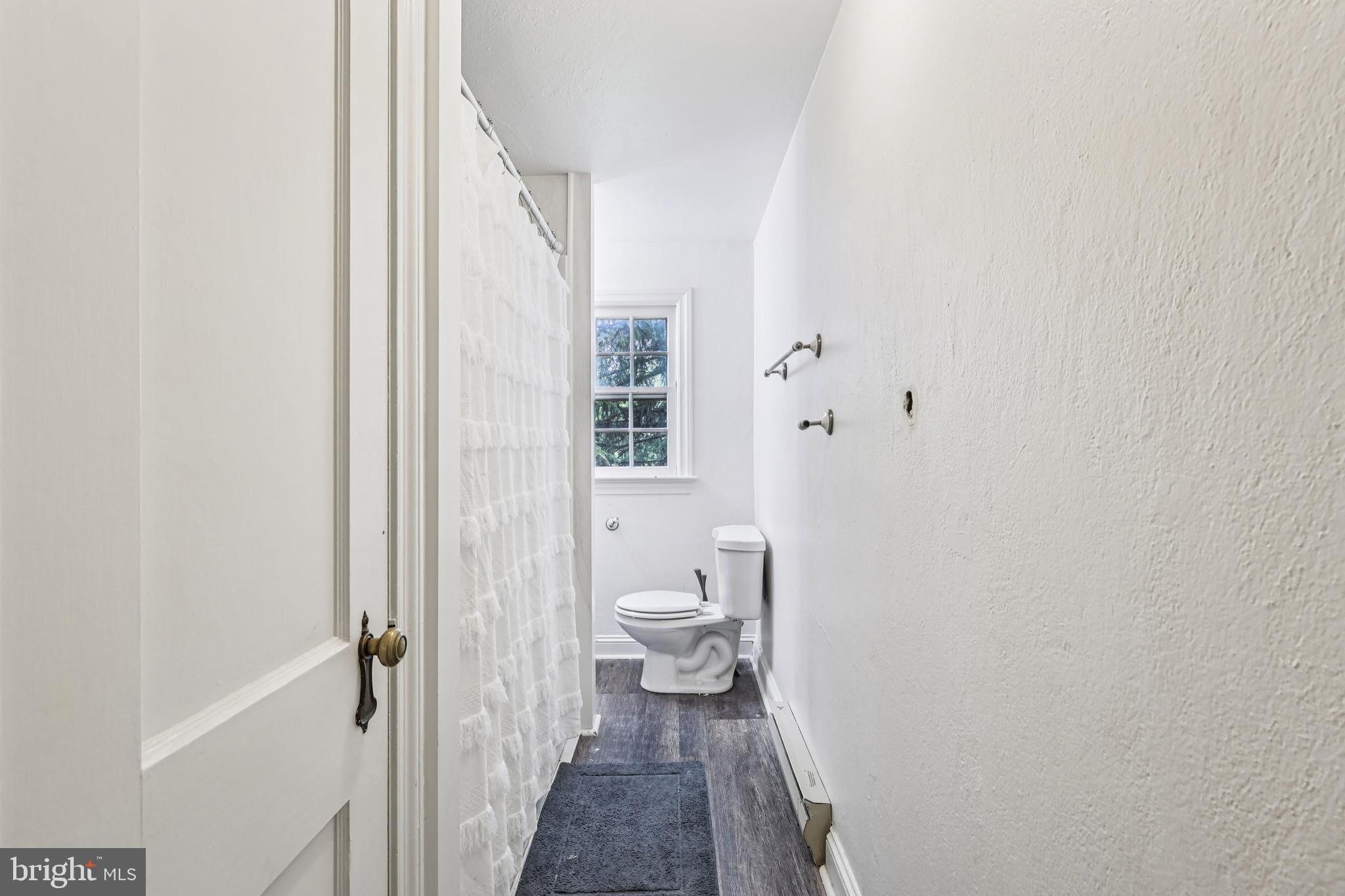 PEBBLE HILL - Residential