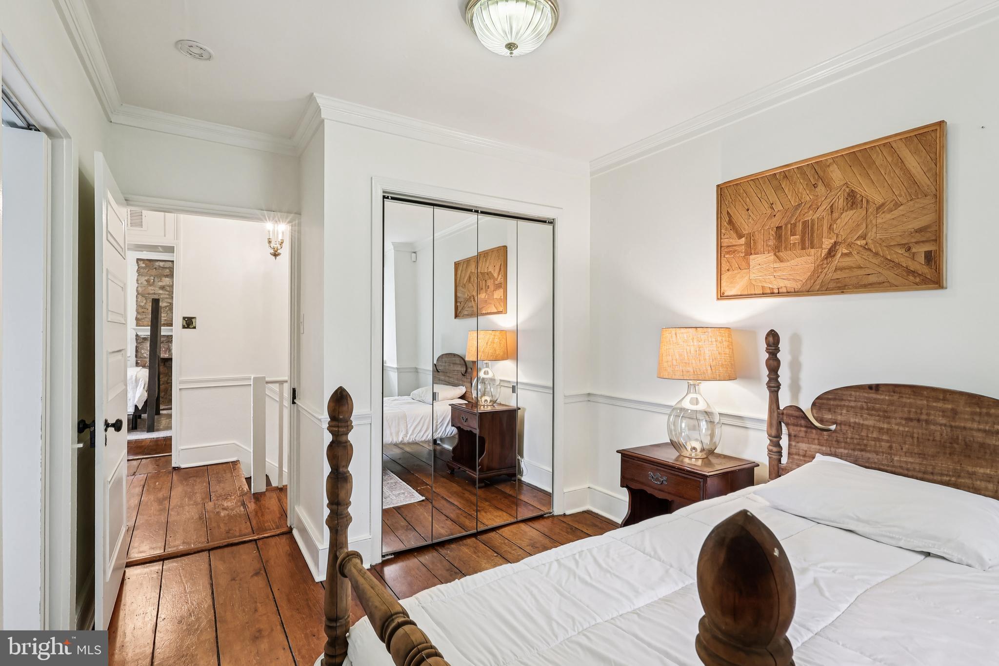 PEBBLE HILL - Residential