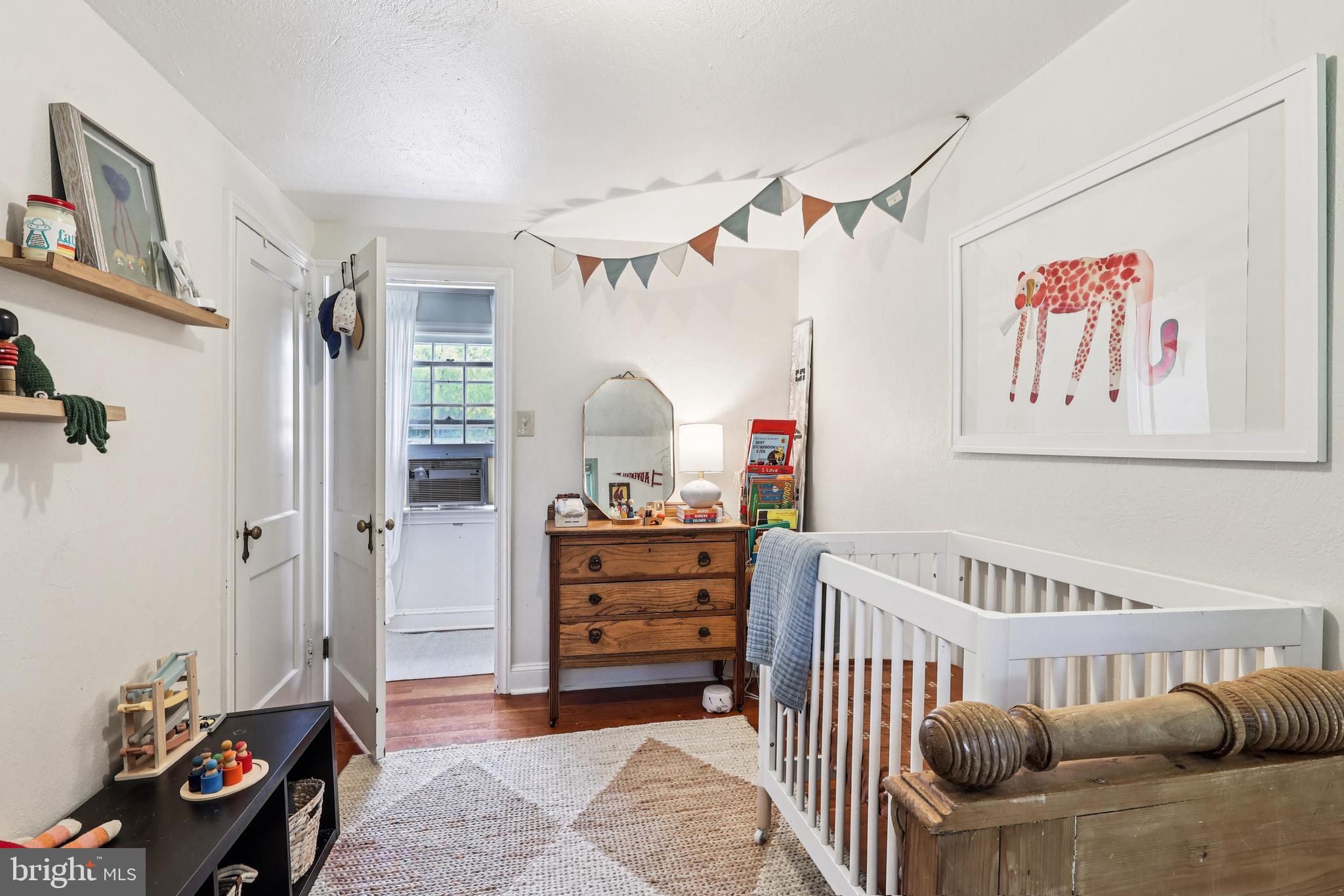 PEBBLE HILL - Residential