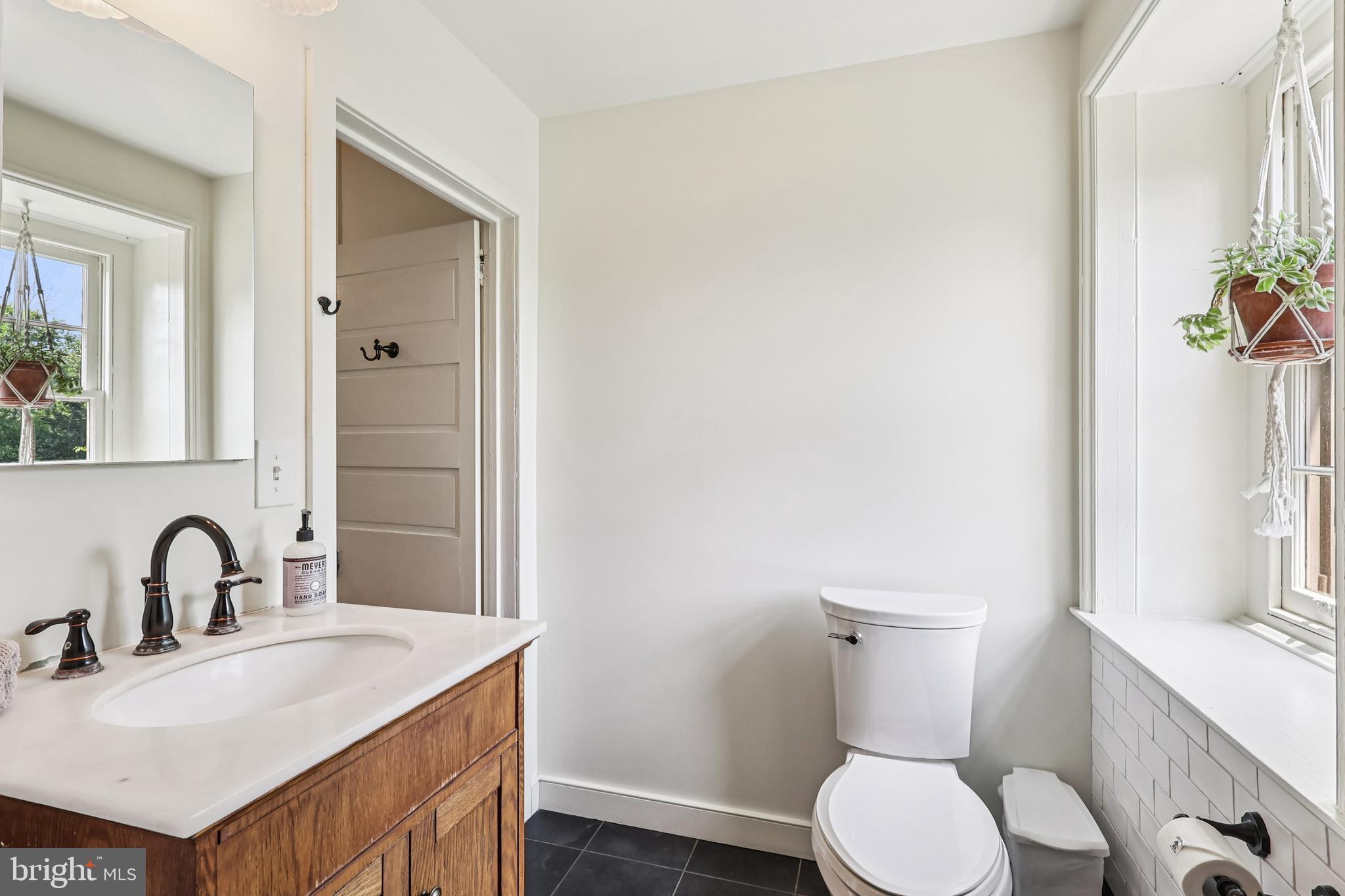 PEBBLE HILL - Residential