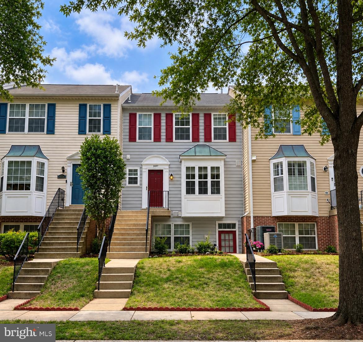 2457 NANTUCKET DRIVE