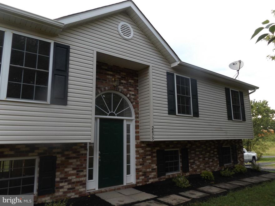 Move-in ready! This 3 bedroom 2 bath split foyer has all new carpet and paint! New kitchen floor and dishwasher too. The basement gives plenty of space to grow. Conveniently located only minutes from town!