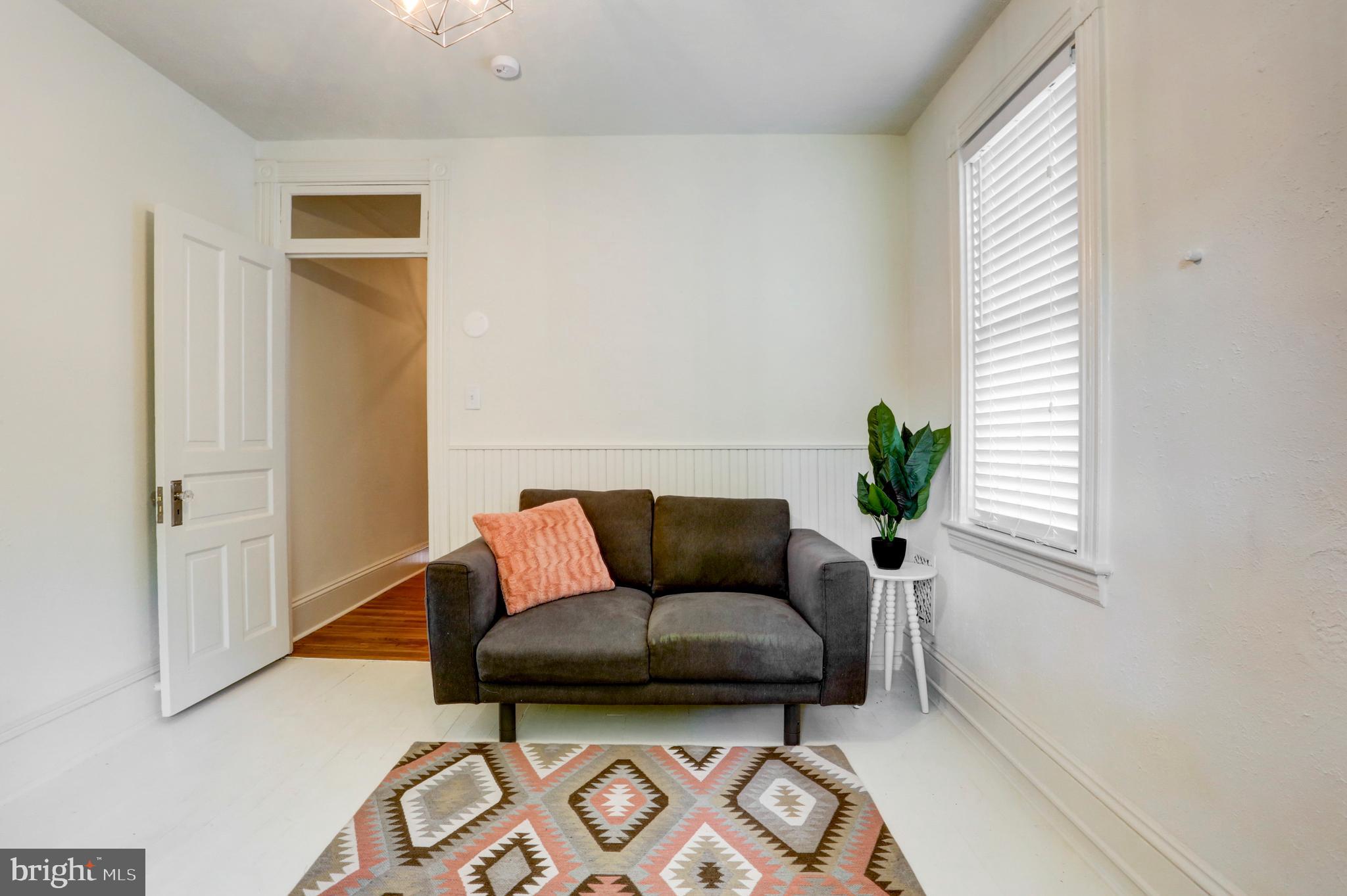 LANCASTER - Residential