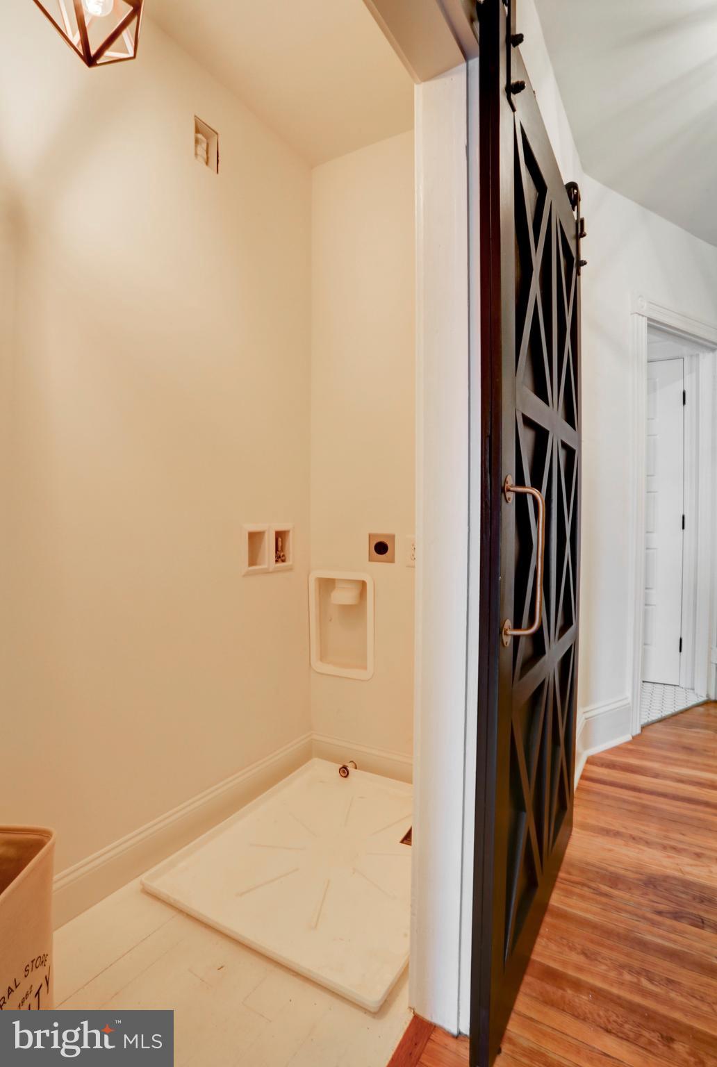 LANCASTER - Residential