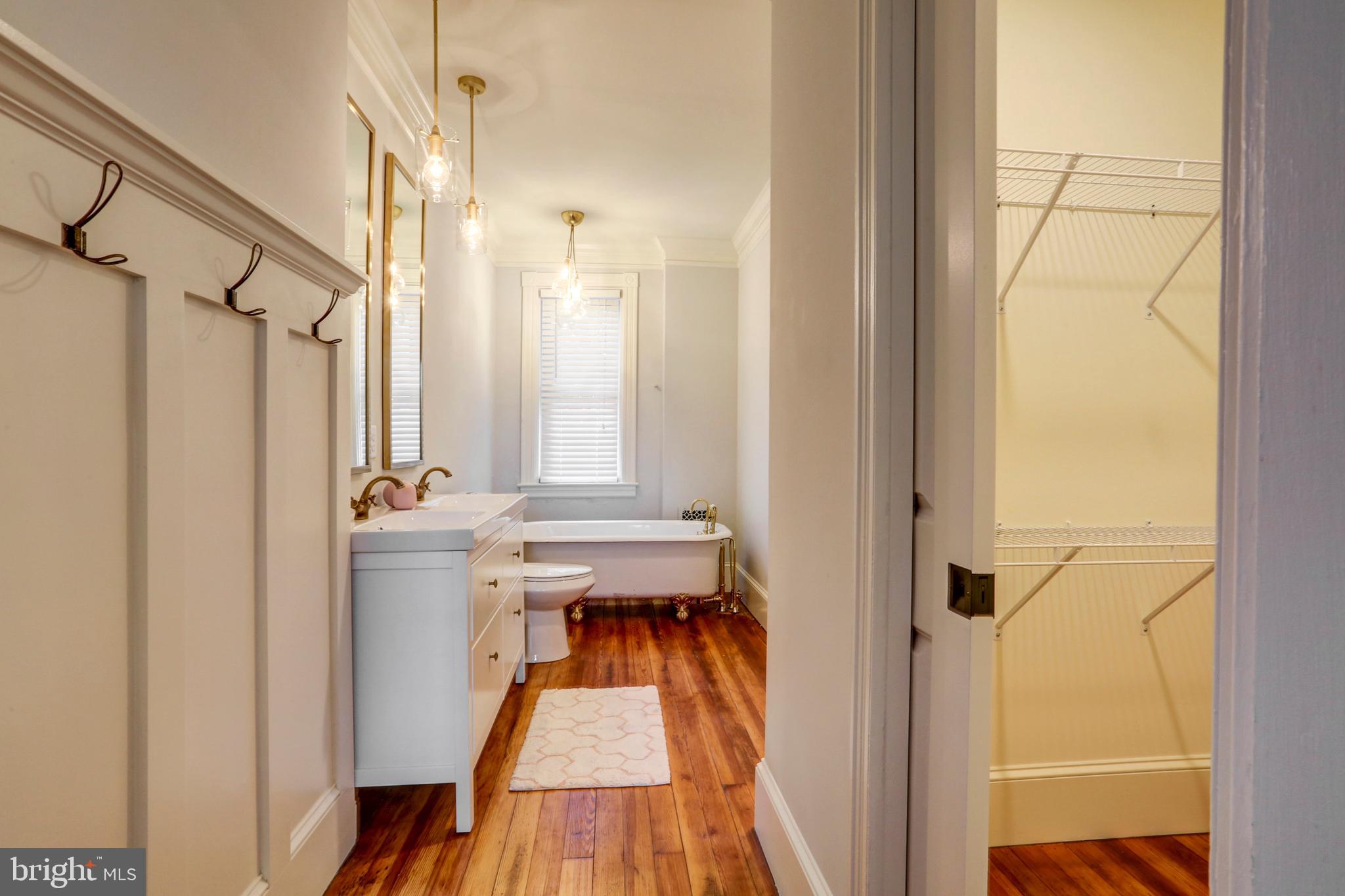 LANCASTER - Residential