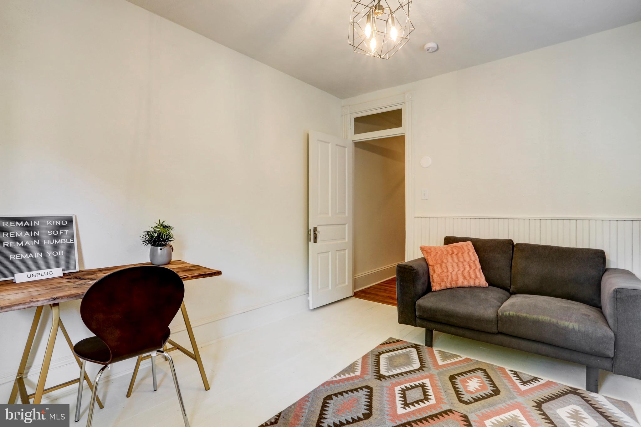 LANCASTER - Residential