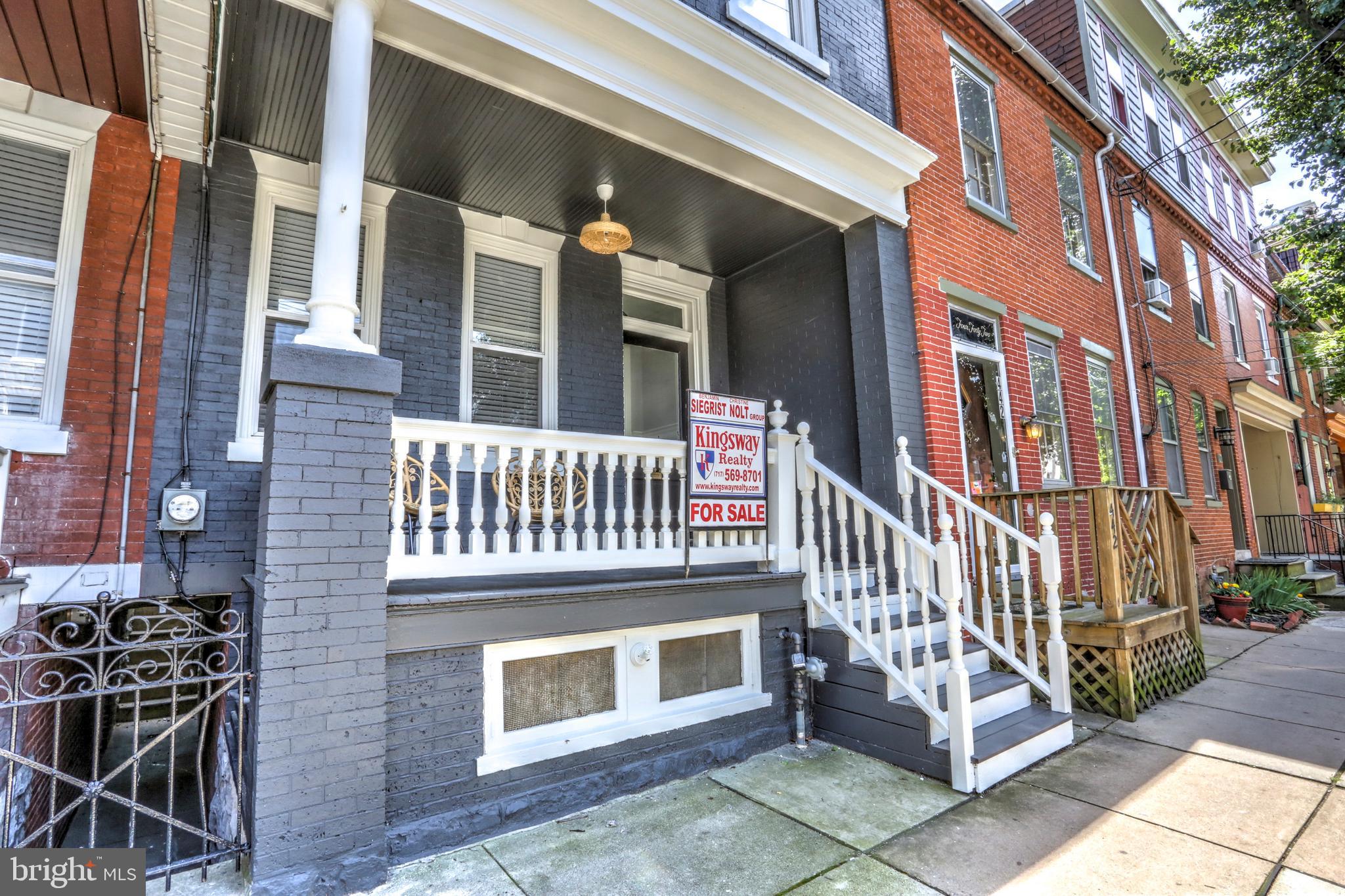 LANCASTER - Residential