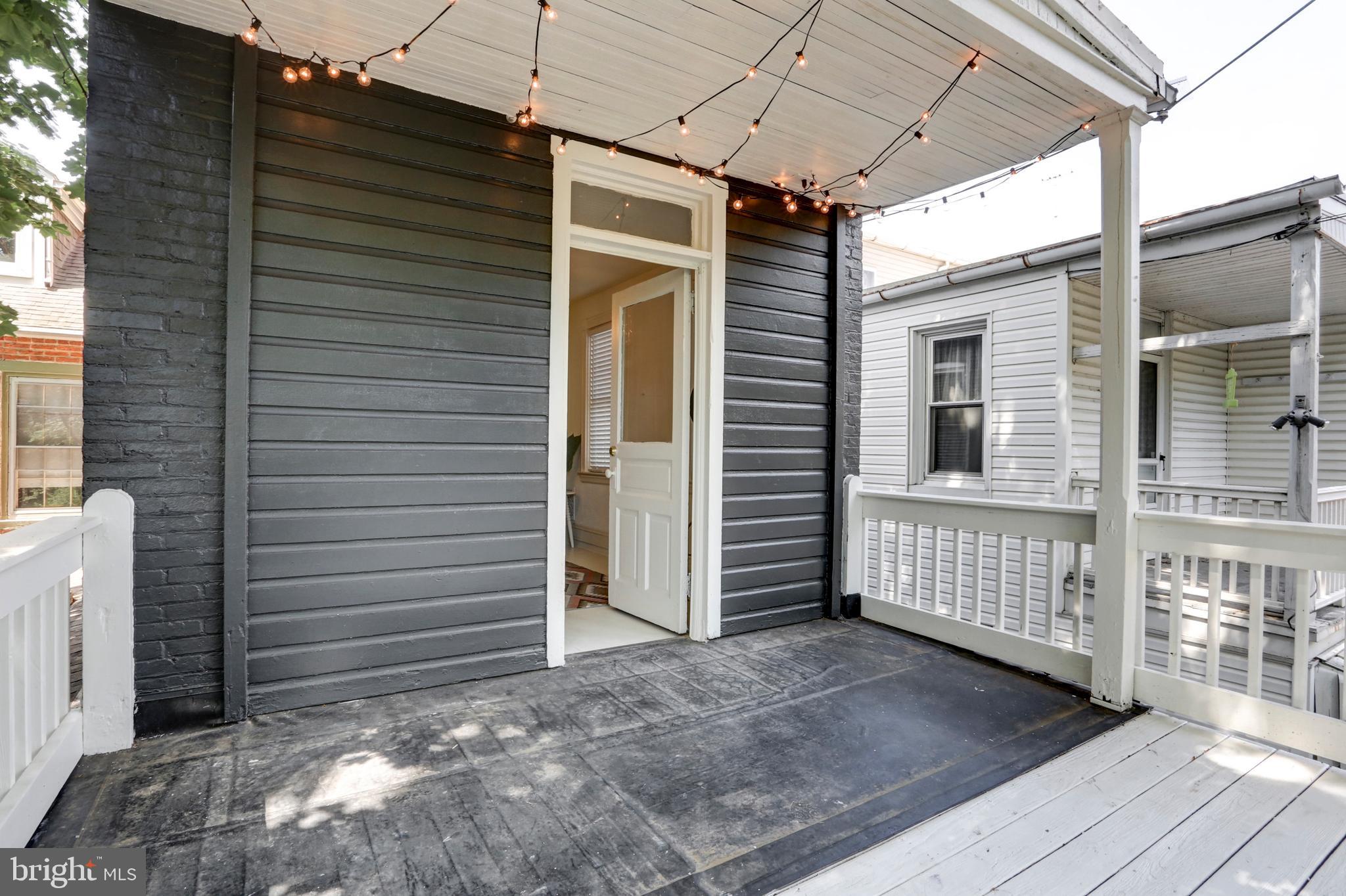 LANCASTER - Residential
