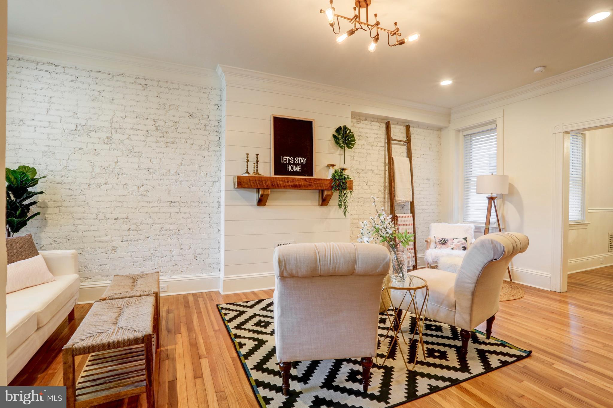 LANCASTER - Residential