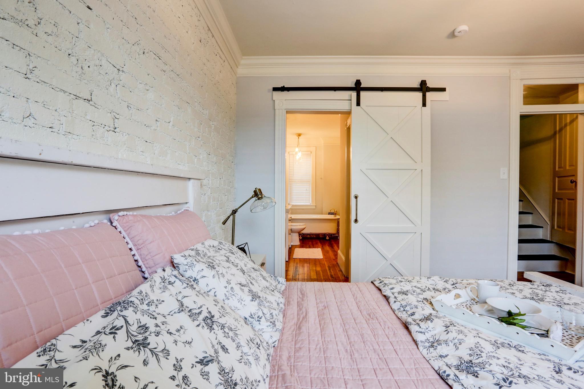 LANCASTER - Residential