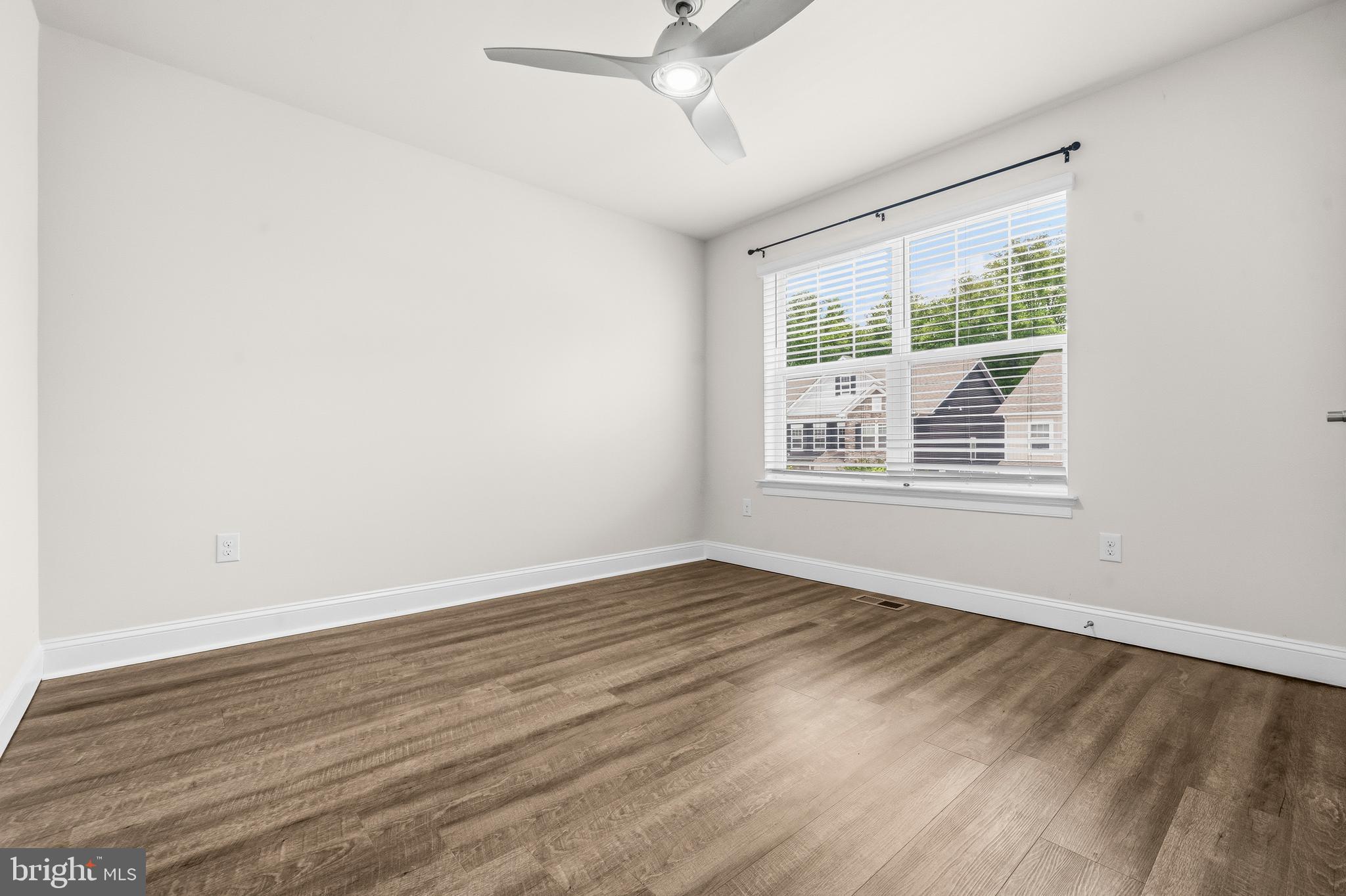 TWO RIVERS - Residential