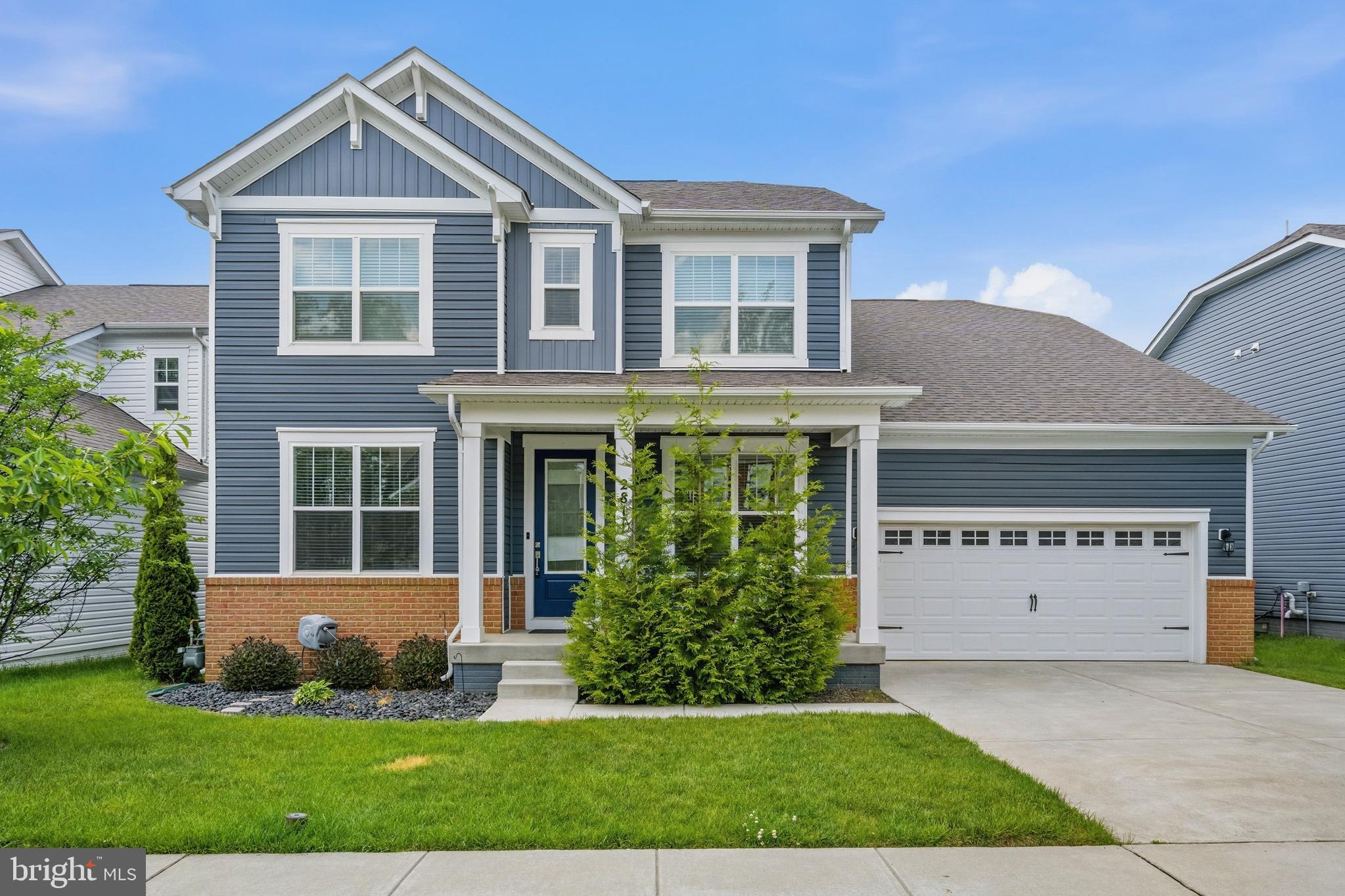 TWO RIVERS - Residential