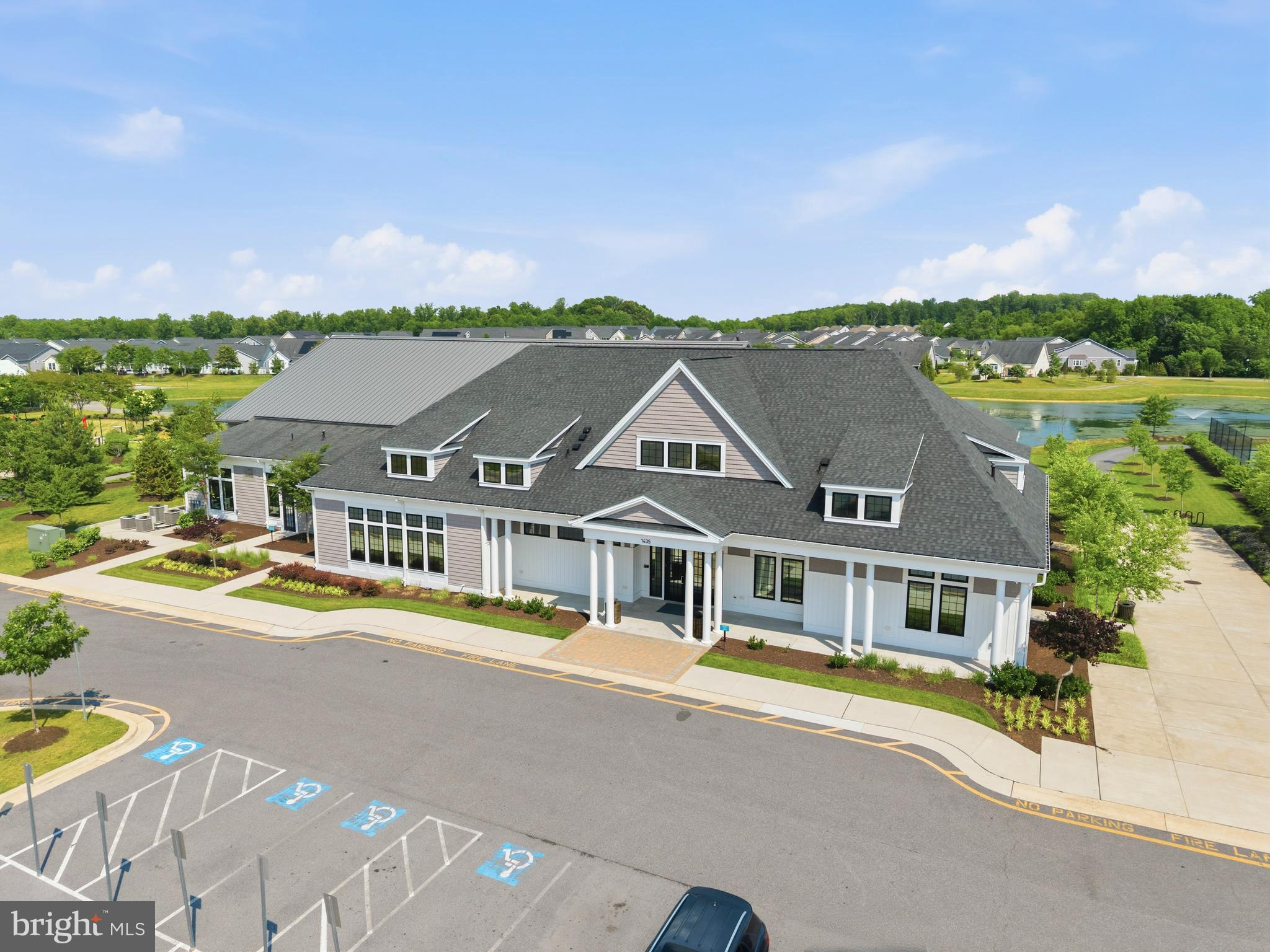 TWO RIVERS - Residential