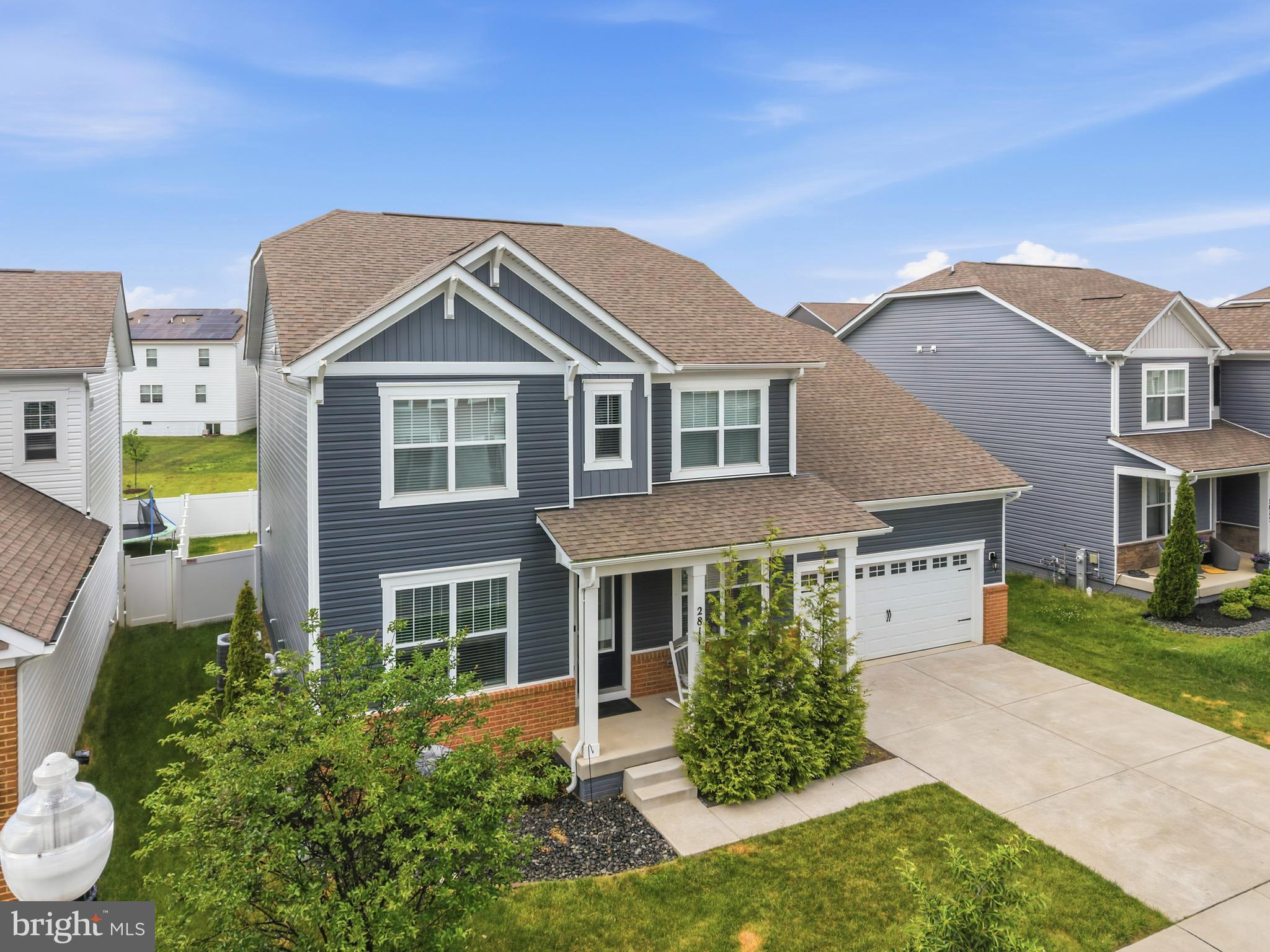 TWO RIVERS - Residential