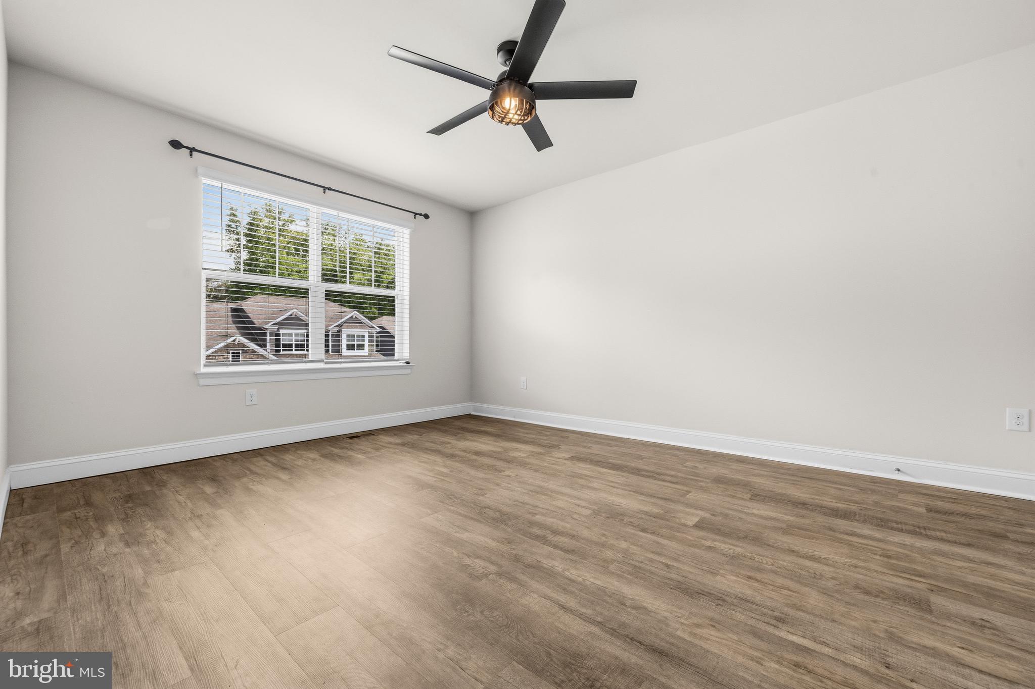 TWO RIVERS - Residential