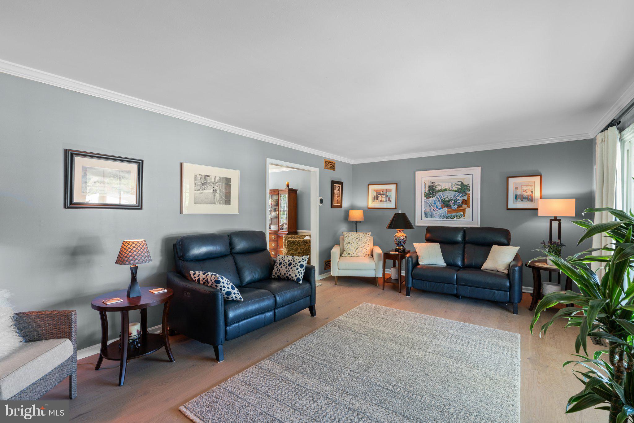 5 BROMWELL COURT