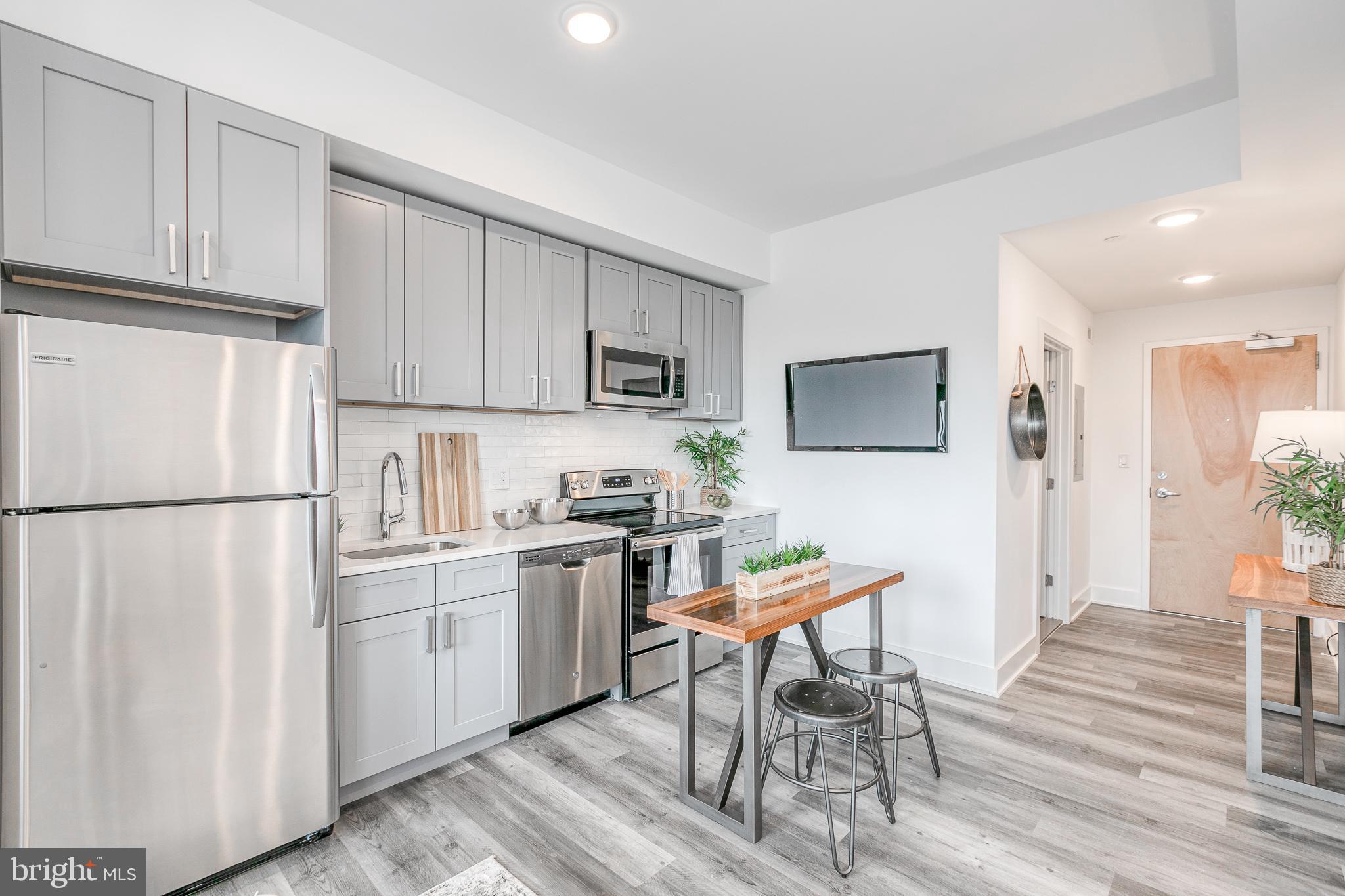 GRADUATE HOSPITAL - Residential Lease