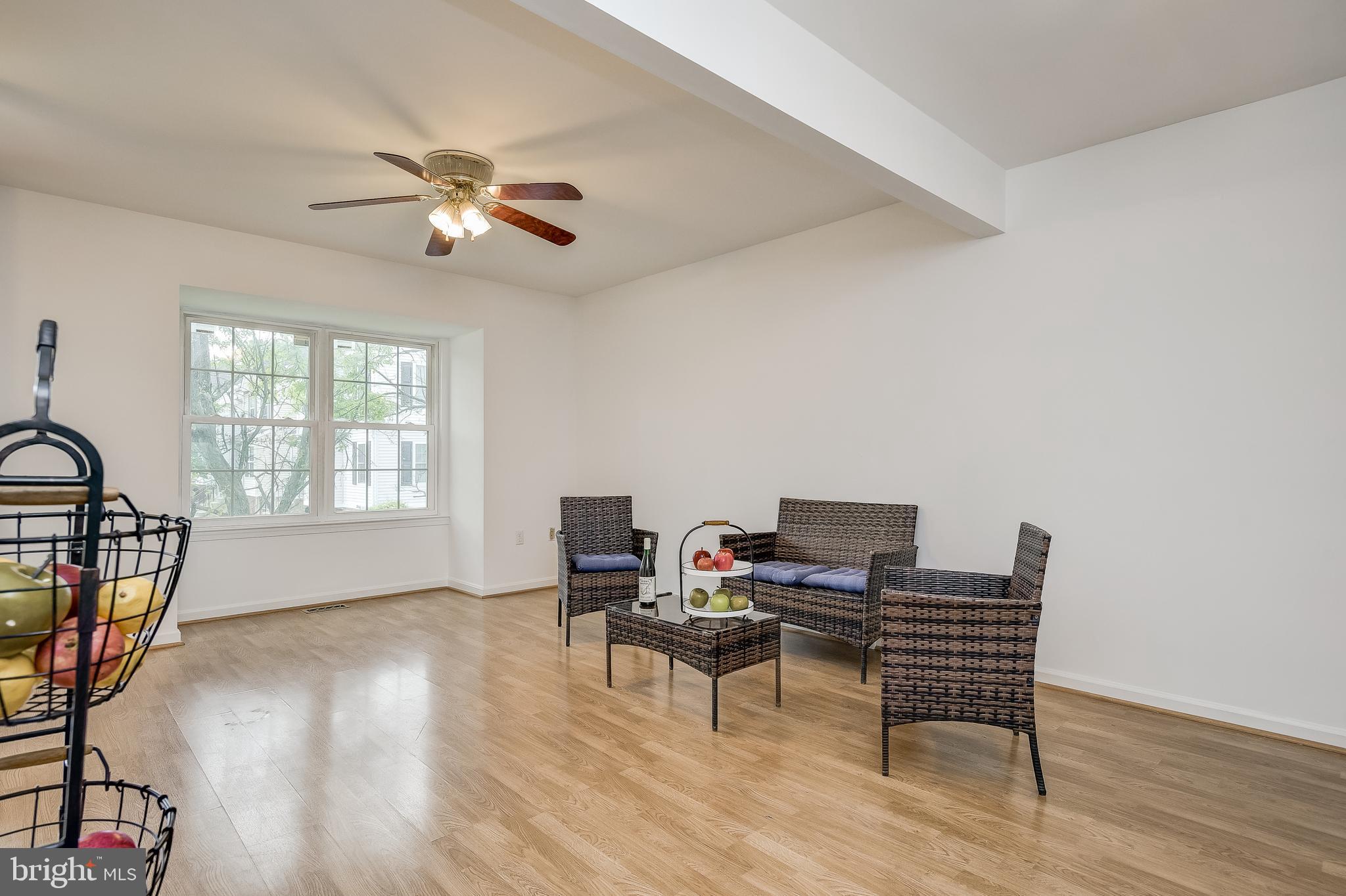 ROBIN MEADOWS - Residential