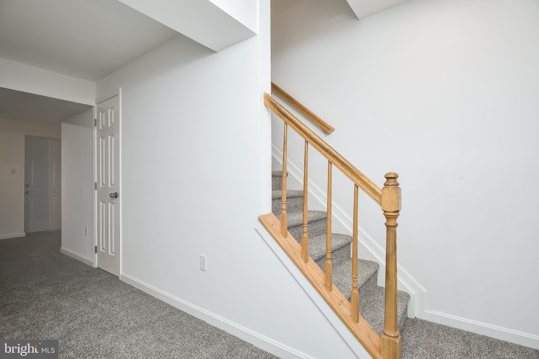 ROBIN MEADOWS - Residential