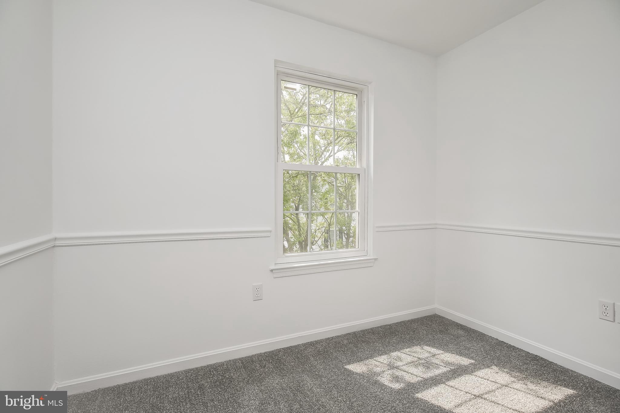 ROBIN MEADOWS - Residential